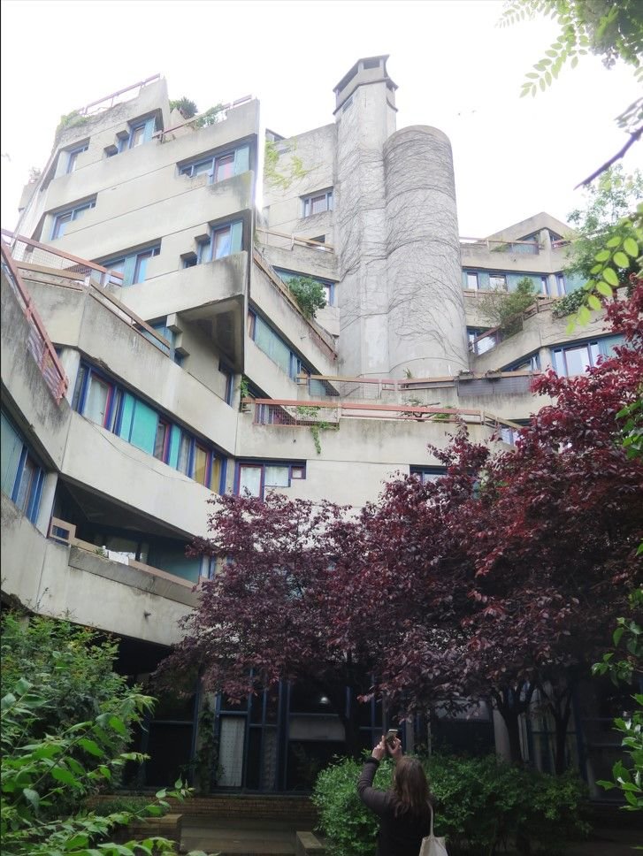 Ivry-sur-Seine. La cité du Liégat, conçue par Renée Gailhoustet, a obtenu le label architecture contemporaine remarquable. DR