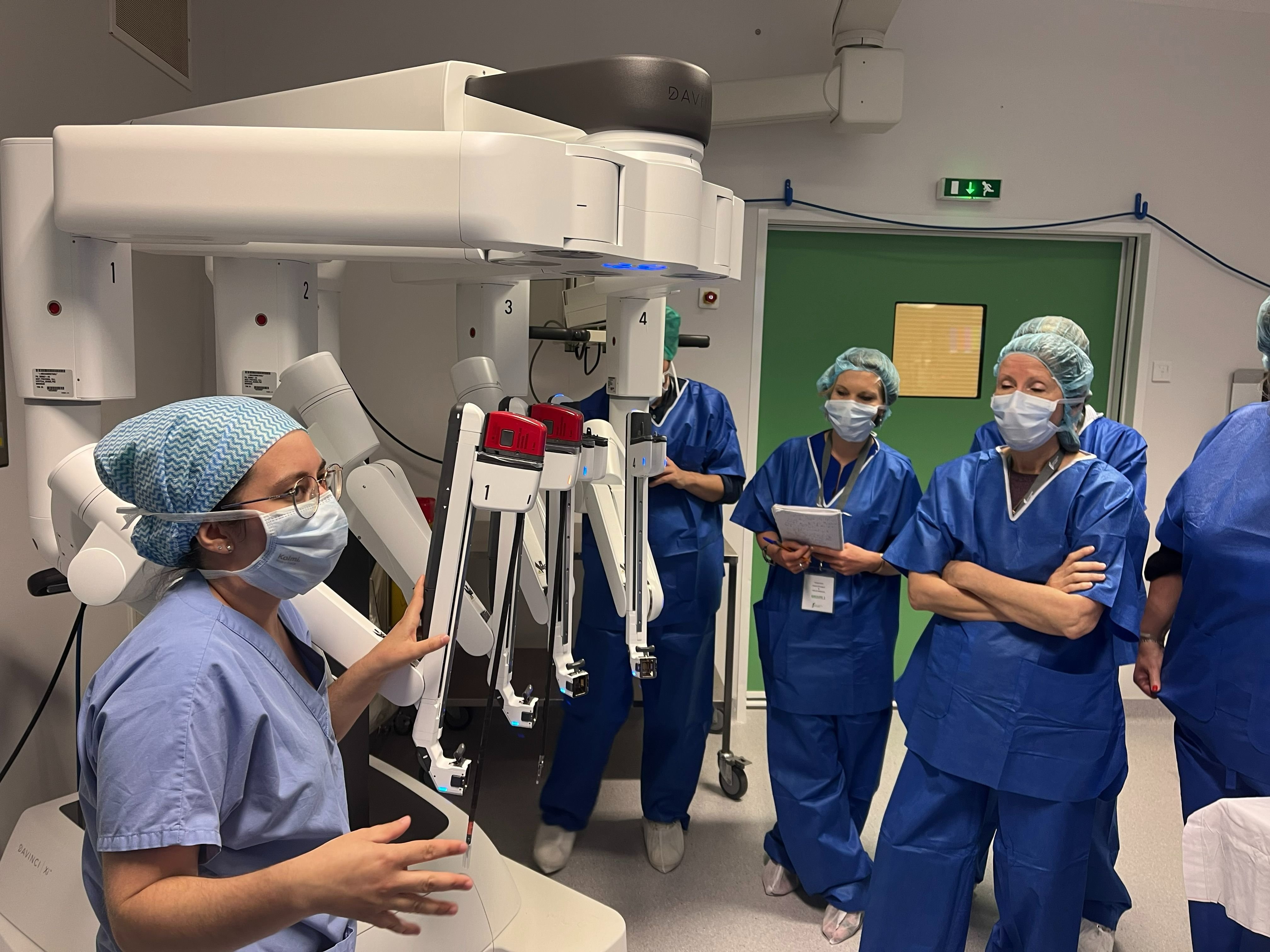 Corbeil-Essonnes, lundi 19 juin 2023. Le robot de dernière génération Da Vinci XI qui permet des opérations peu invasives (avec de petites incisions) est en service au sein du Centre hospitalier Sud francilien depuis mars. LP/Nolwenn Cosson