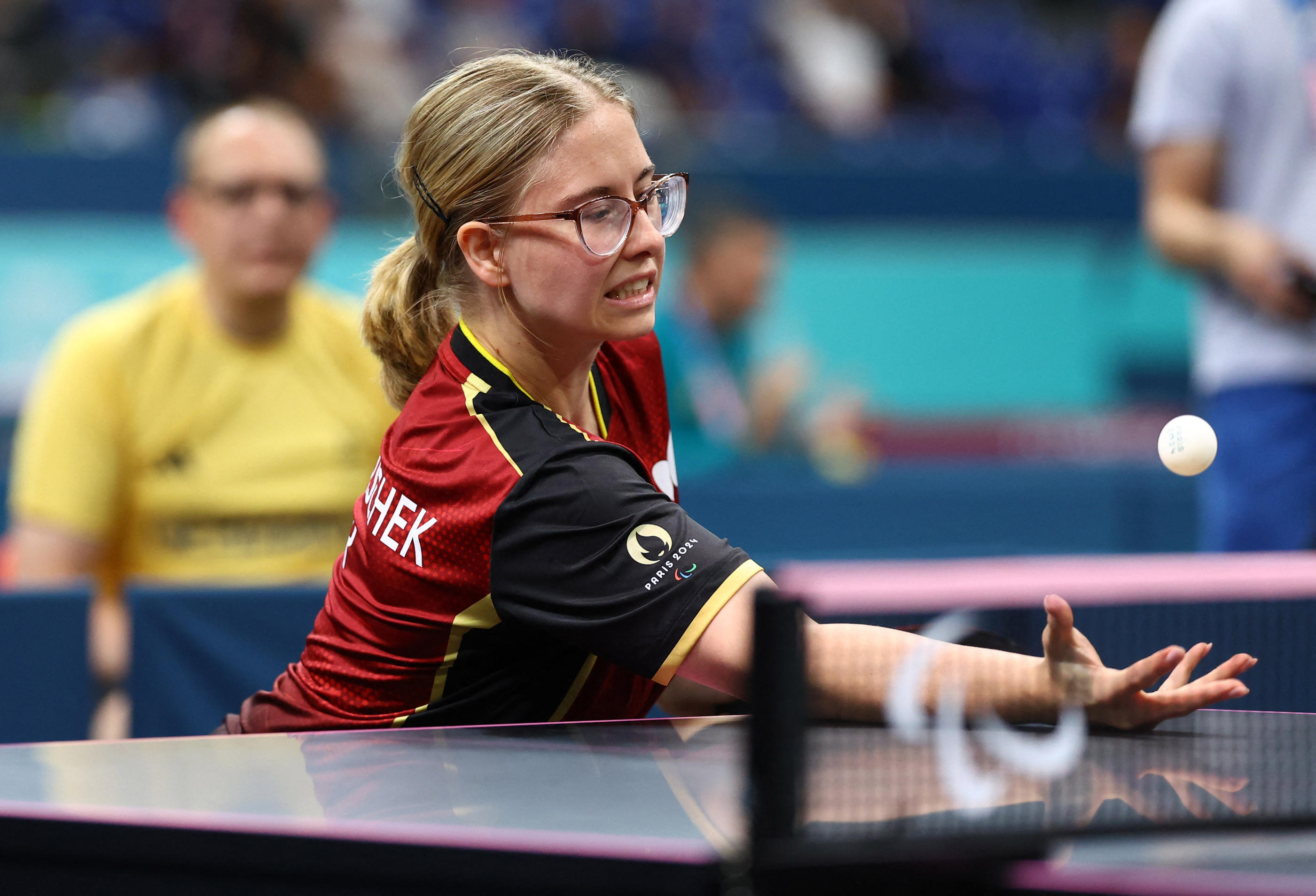 Le coup rétro au tennis de table est une arme très utilisée. REUTERS/Kacper Pempel