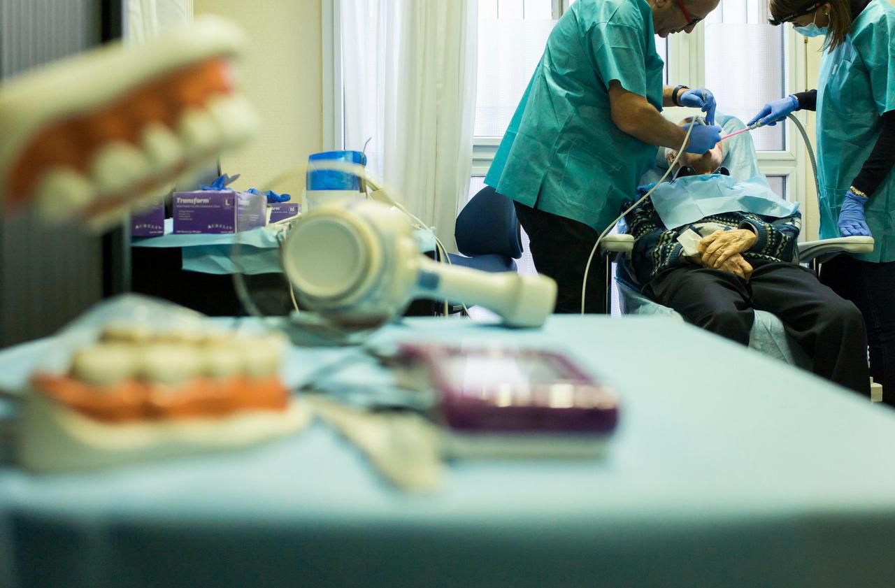 Les centres dentaires font partie des professionnels de santé à l'origine des fraudes les plus onéreuses pour l'Assurance maladie. L'un d'eux, situé à Orly (Val-de-Marne) vient d'être épinglé. (Illustration) LP/Arnaud Dumontier