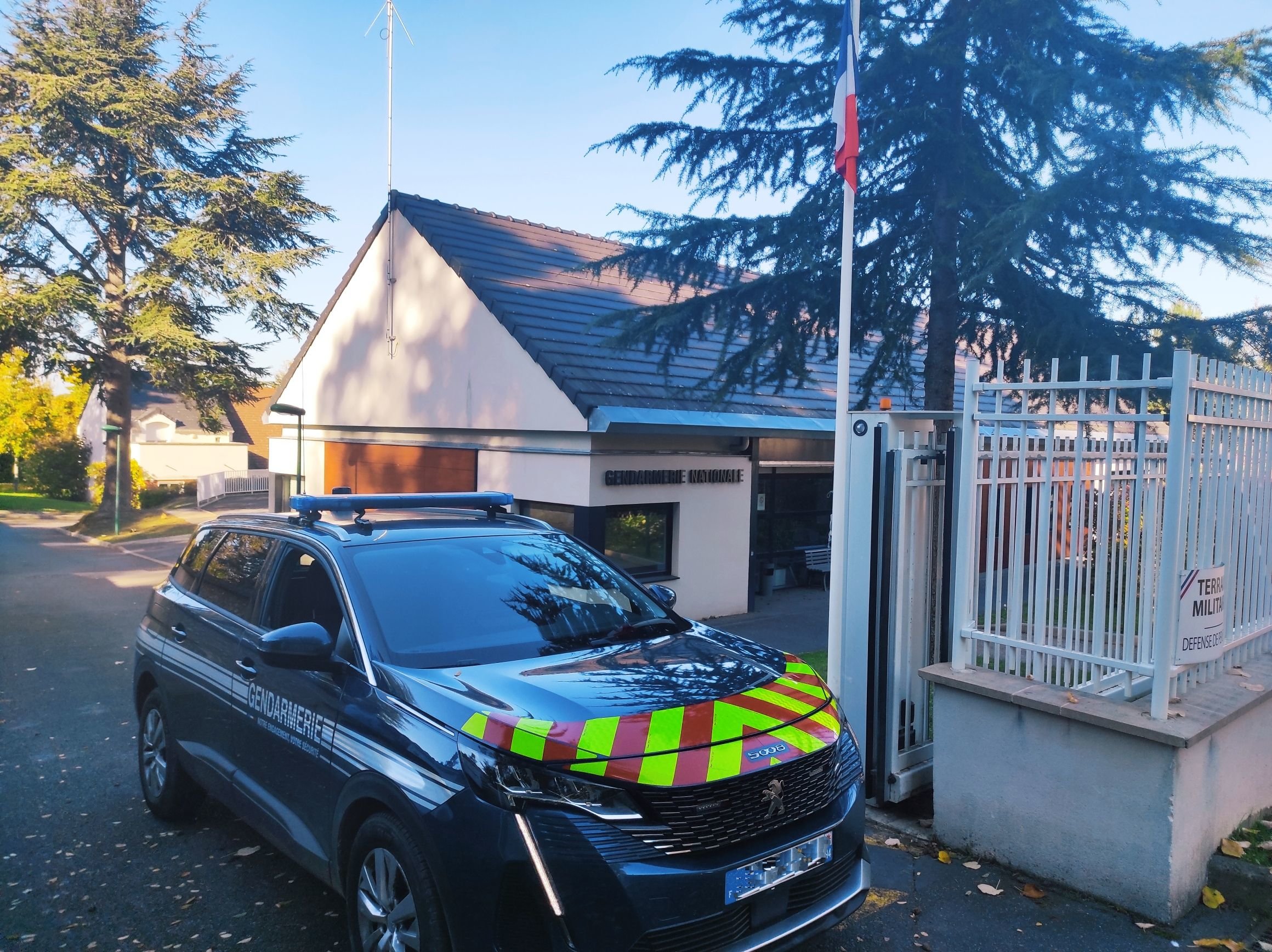 Les gendarmes de Cély ont interpellé un homme de 27 ans, auteur de vingt cambriolages durant le mois d'octobre. DR.