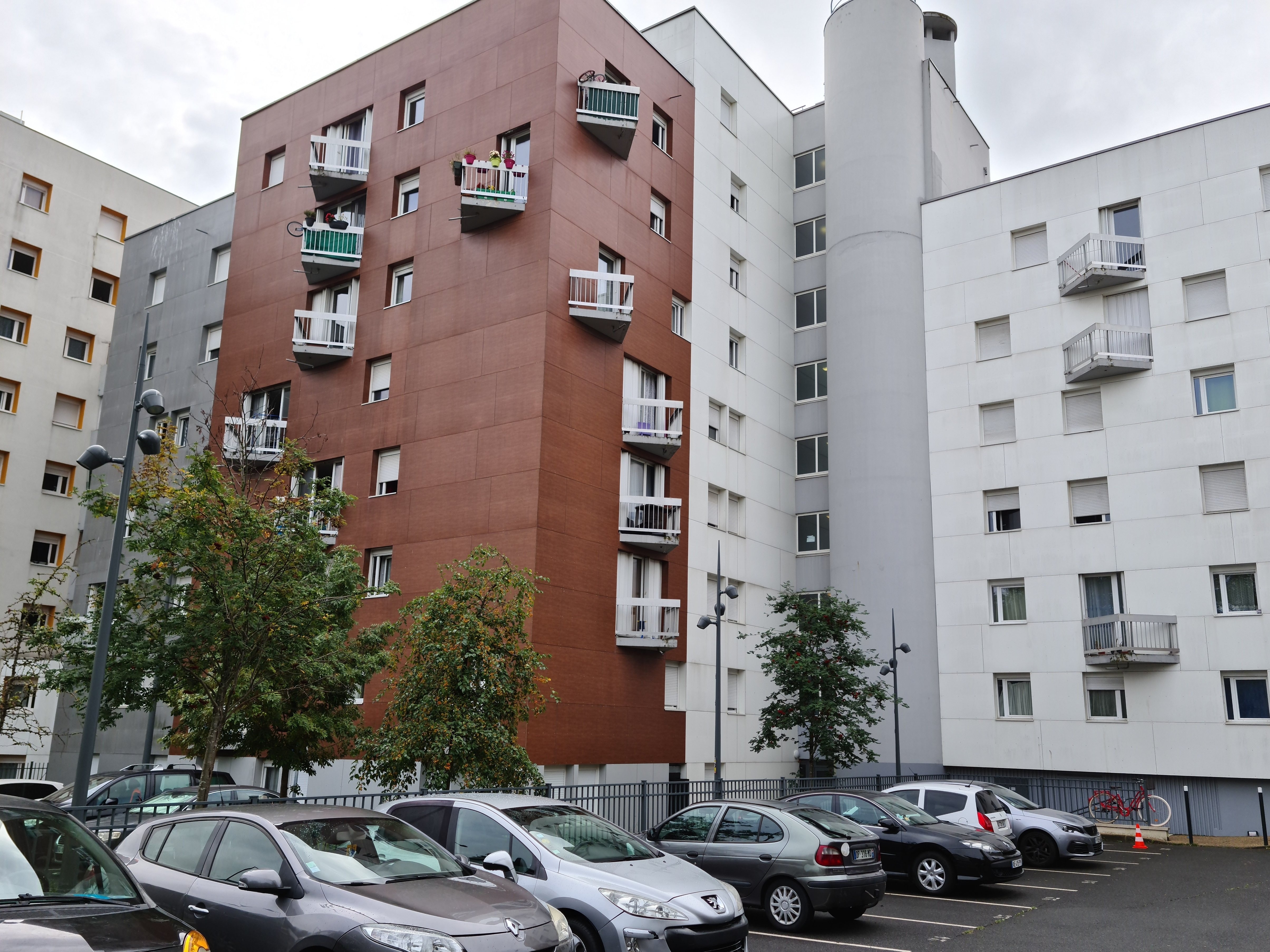 Pierrefitte-sur-Seine (Seine-Saint-Denis), mardi 14 septembre 2021. Un homme de 81 ans a été retrouvé mort le 6 septembre dans son appartement du deuxième étage d'un immeuble de la cité des Poètes. LP/C.B.