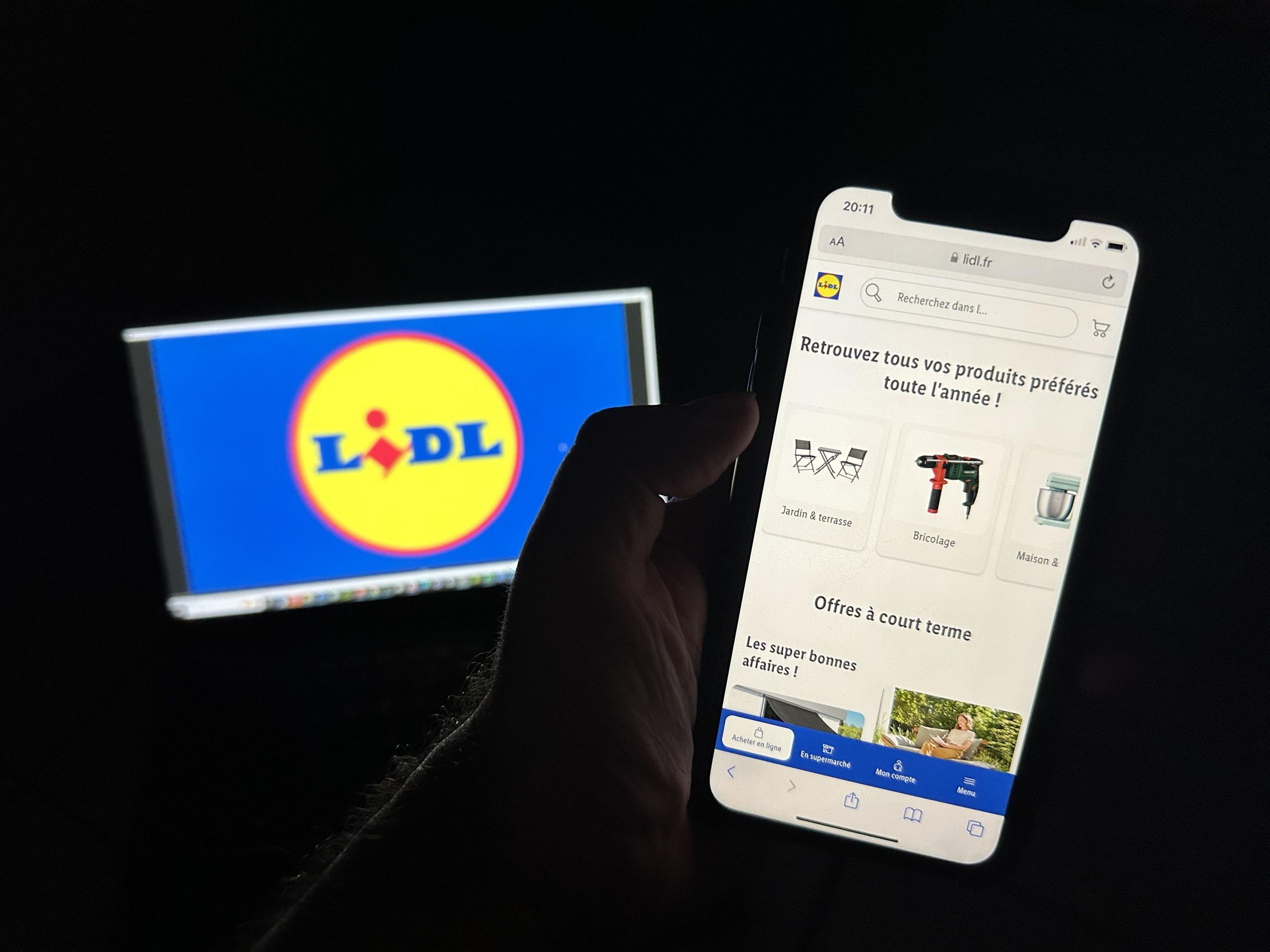 Sur le site Lidl.fr comme sur l'appli, les consommateurs pourront retrouver les objets à petits prix qui font le succès de la marque. (Illustration) LP