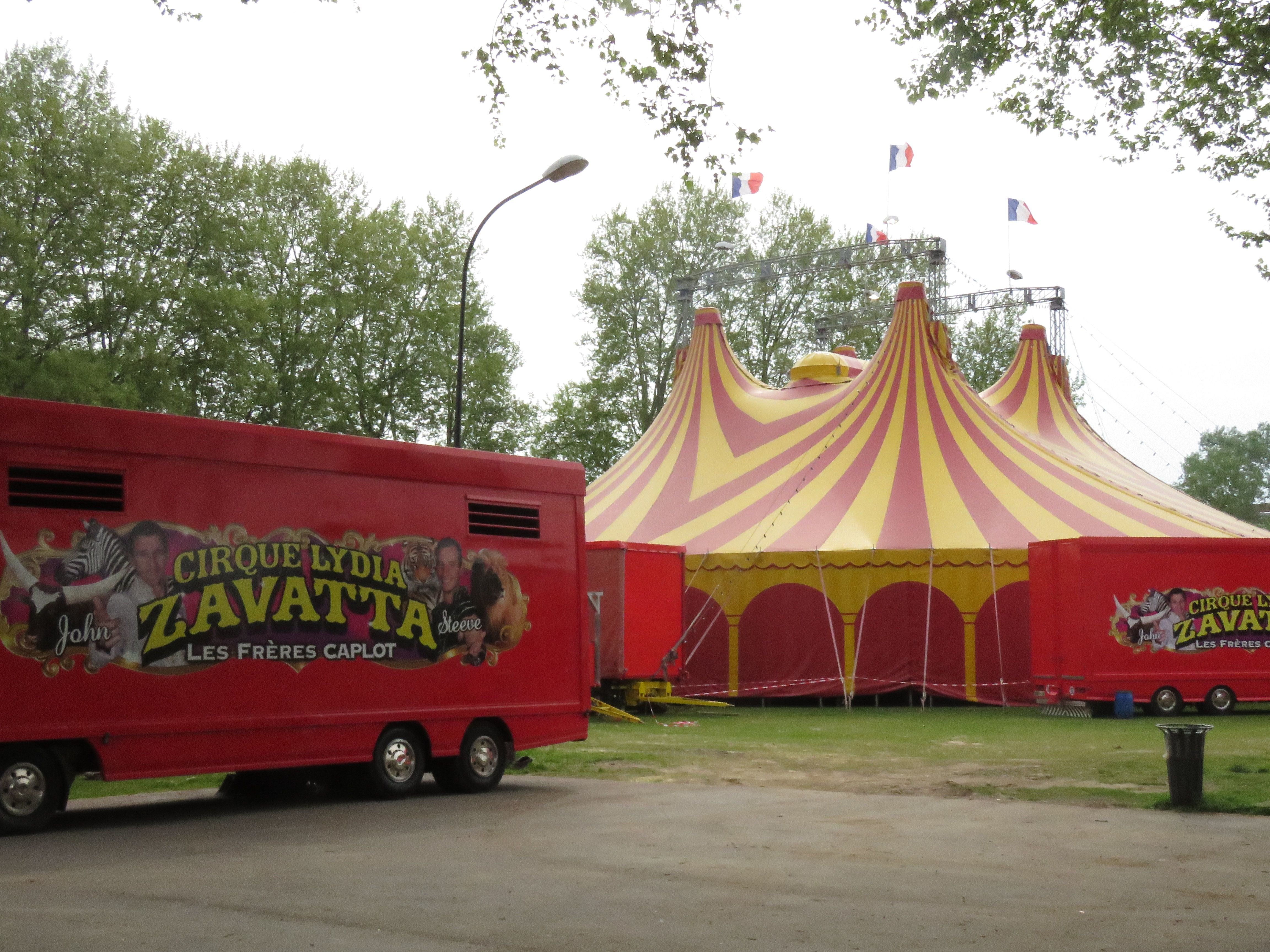 Argenteuil, samedi 23 avril. Le cirque Lydia Zavatta doit quitter le parc des Berges, où il s'est installé illégalement il y a deux semaines. LP/T.C.