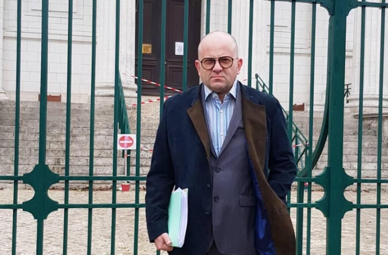 -Le marchand de biens, l'ex-bâtonnier et les enchères devant le tribunal