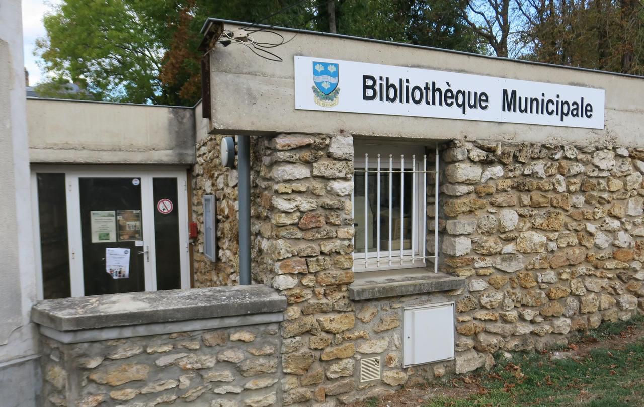 <b></b> Saintry-sur-Seine, le jeudi 11 octobre 2018. La bibliothèque aurait dû rouvrir le 5 septembre dernier.