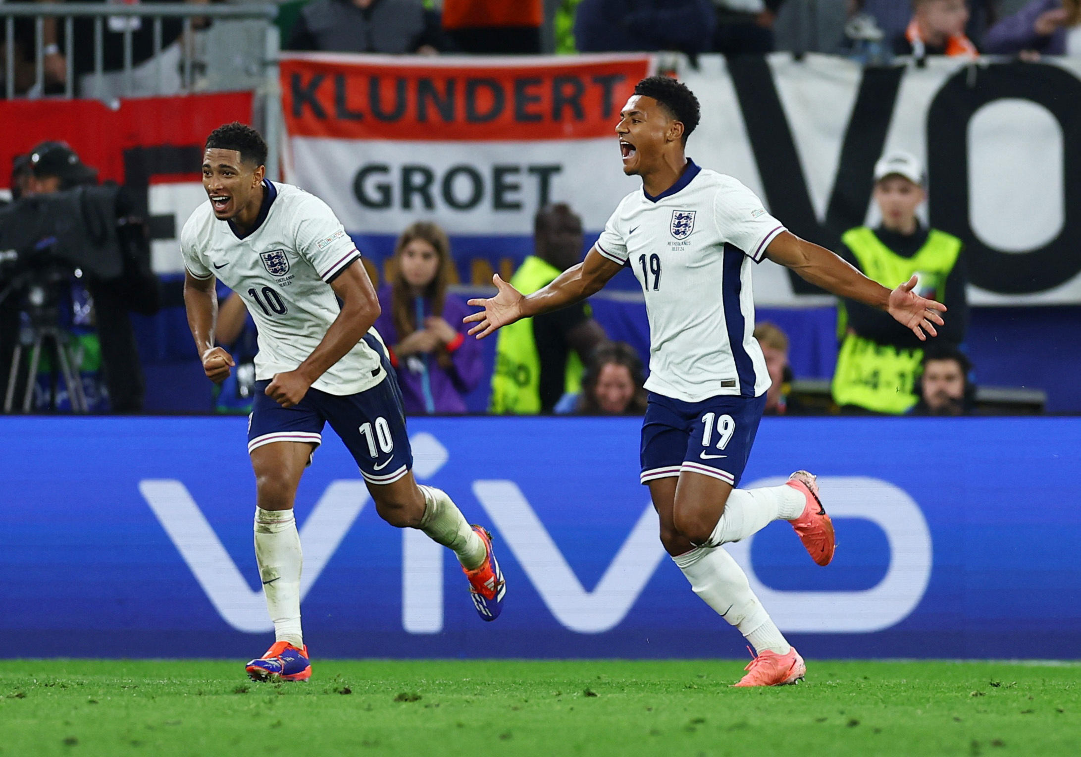 Ollie Watkins a délivré l'Angleterre. REUTERS/Lee Smith