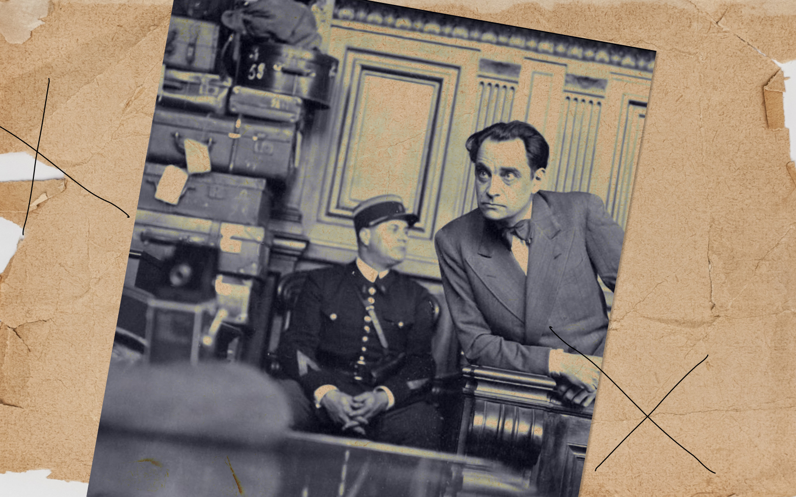 Le docteur Marcel Petiot, debout, lors de son procès au printemps 1946. AFP