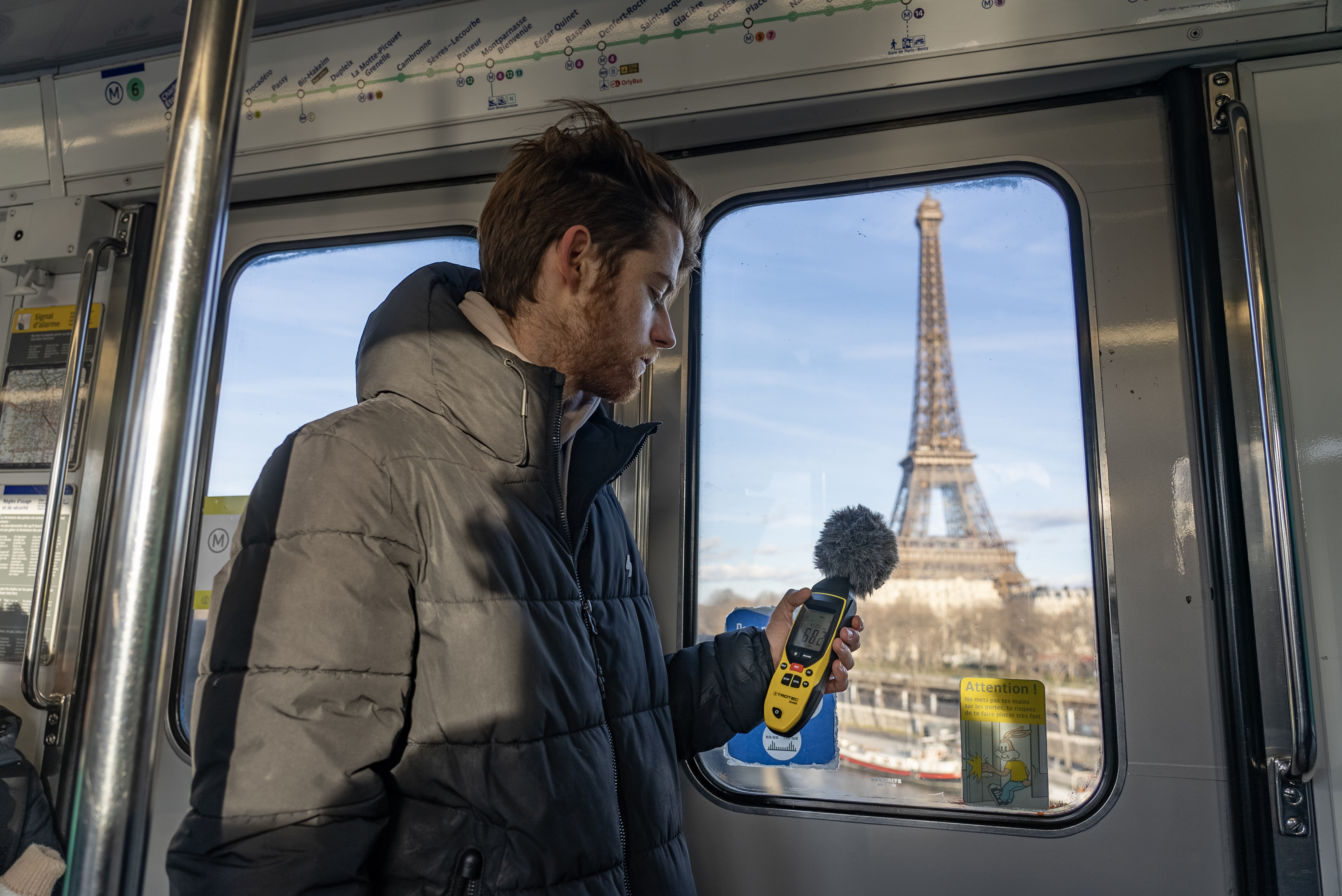Les journalistes du Parisien ont enregistré le bruit dans les rames du métro et du RER. LP/Yann Foreix