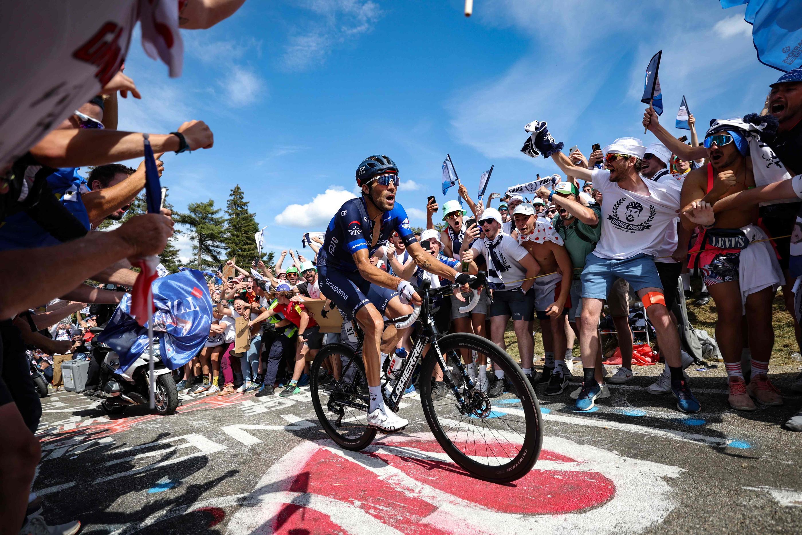 Thibaut Pinot avait été particulièrement encouragé pendant le Tour de France 2023, le dernier de sa carrière. Photo AFP/Thomas Samson