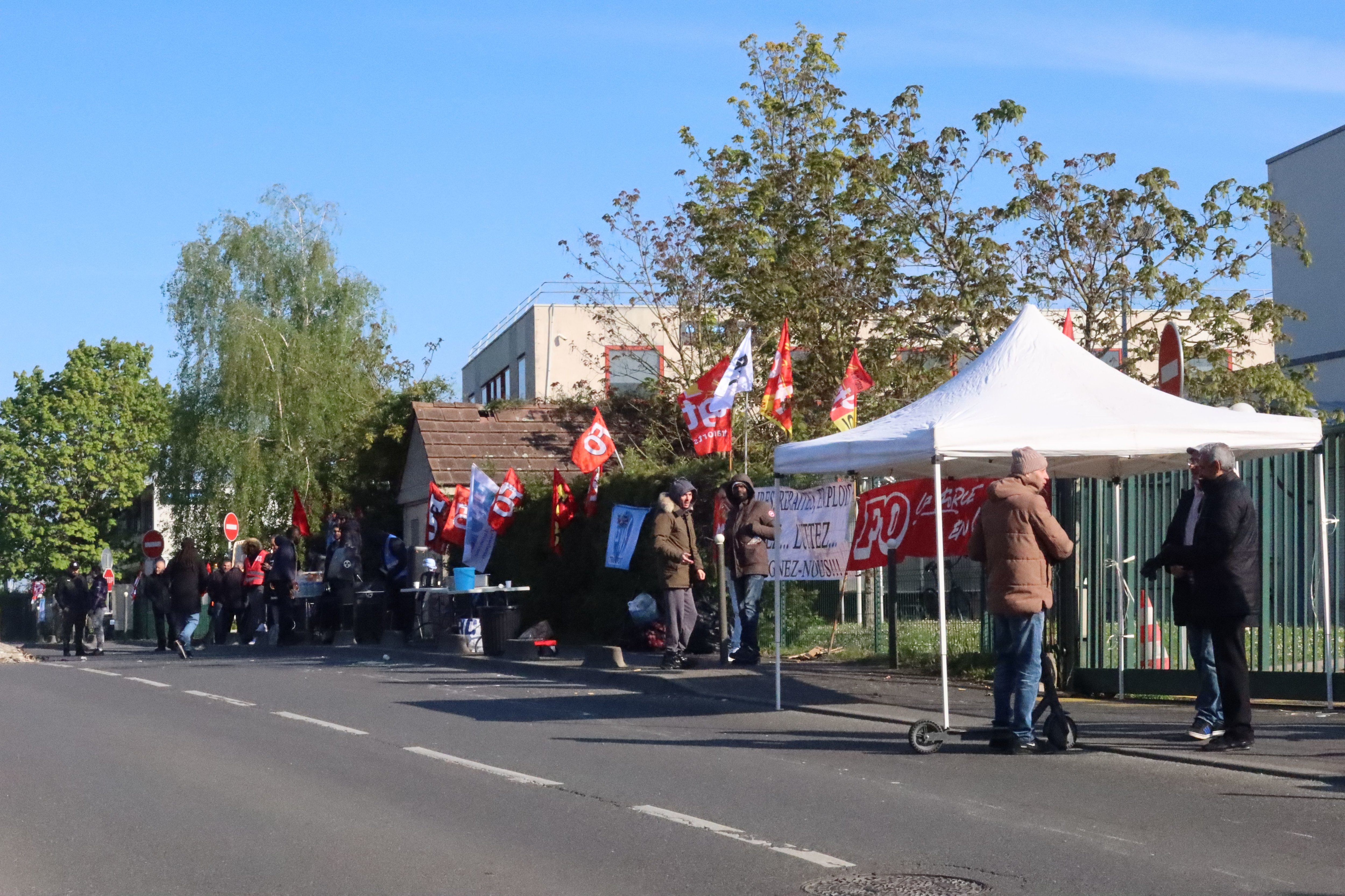 Argenteuil, lundi 22 avril 2024. Les salariés du réseau de bus Keolis Argenteuil Boucles de Seine se sont mis en grève pour réclamer une hausse de salaires entre 3,5 %  et4%. LP/T.C.