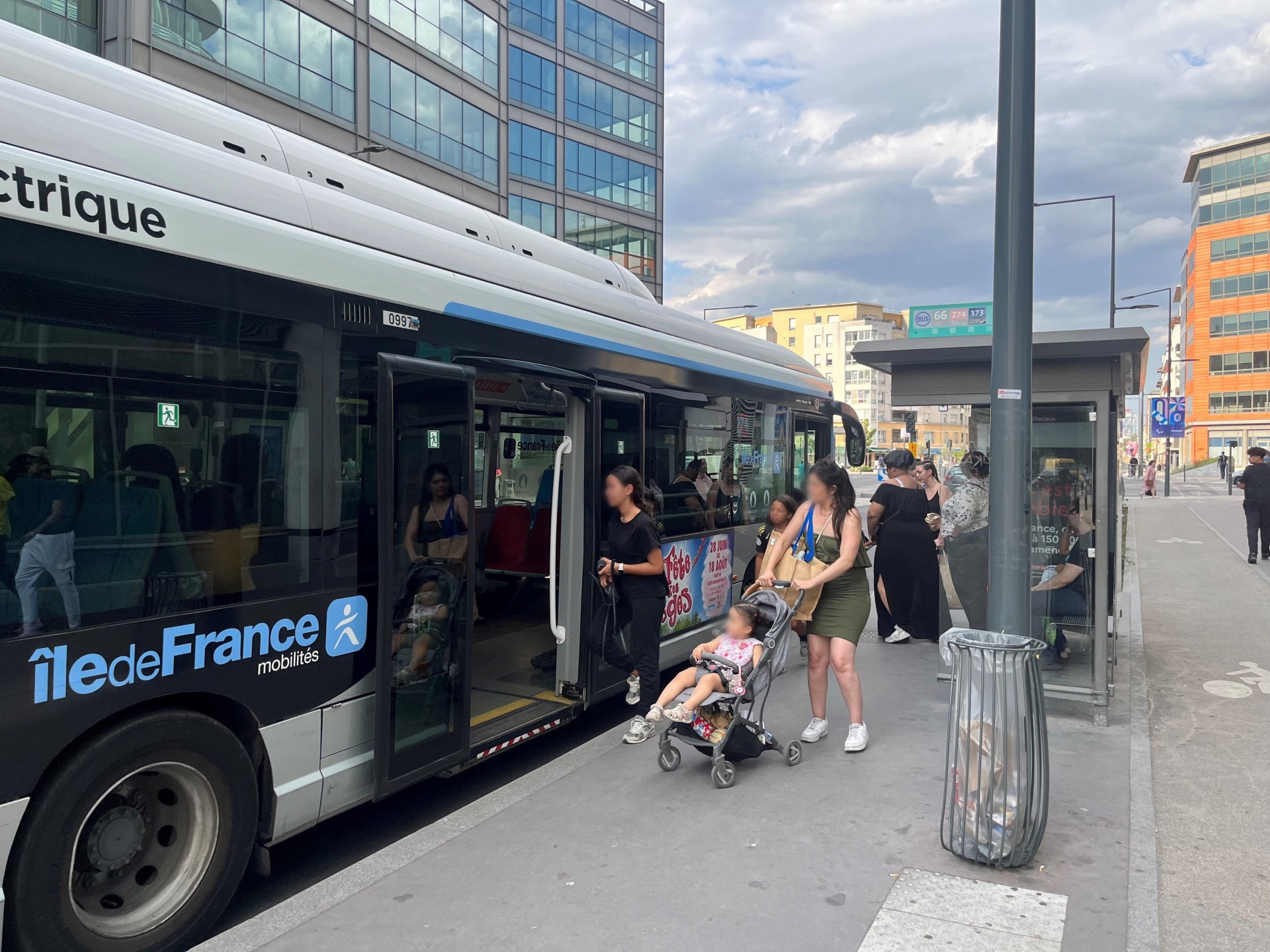 Saint-Ouen (Seine-Saint-Denis). Les trajets des bus vont connaître de multiples perturbations pendant la période des Jeux olympiques. LP/Yanis Soul