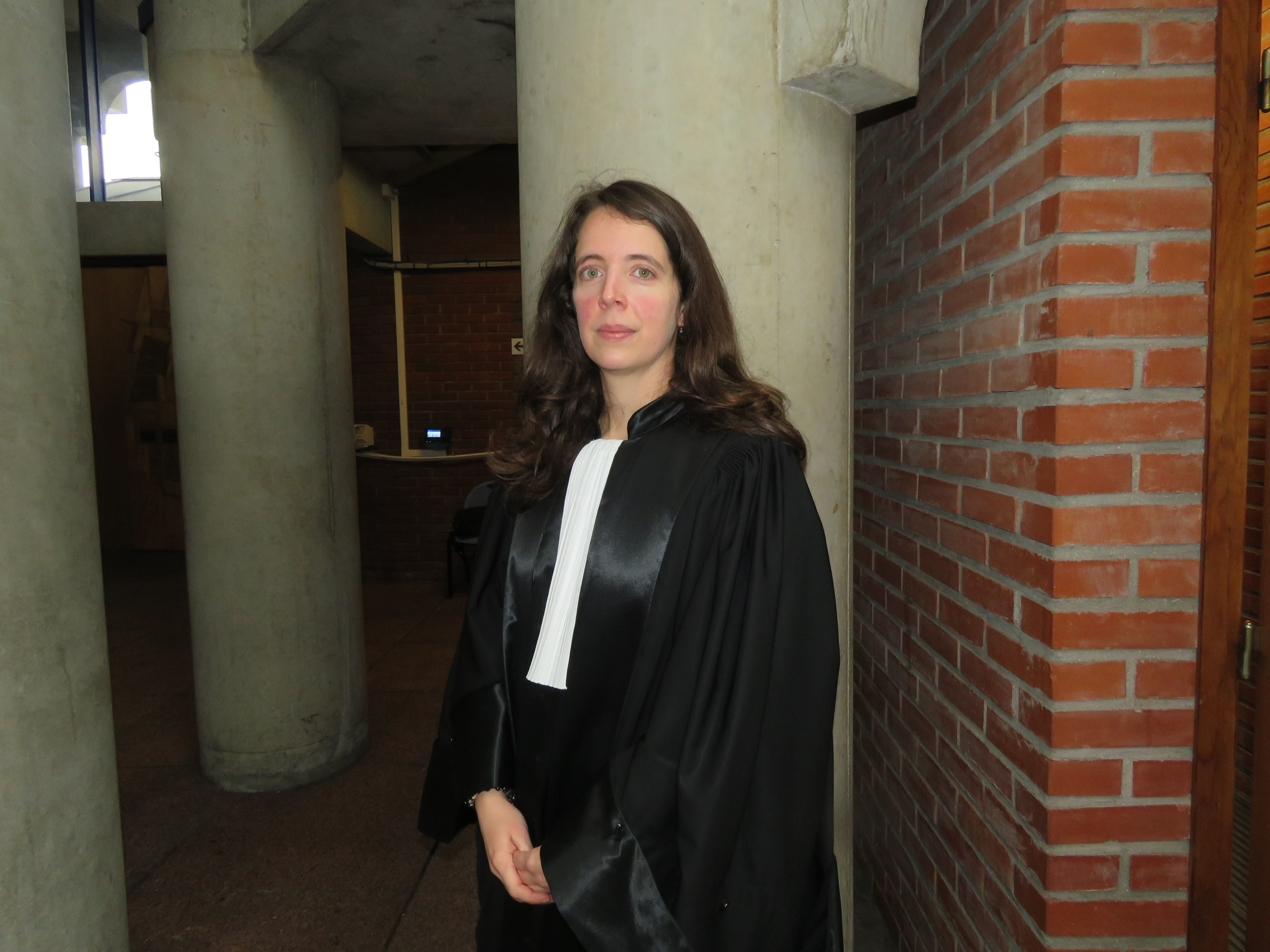 Bobigny, ce mercredi. Camille Soulas, 31 ans, juge de l'application des peines, a manifesté pour la première fois ce mercredi aux côtés de ses collègues professionnels de justice. LP/N.R.