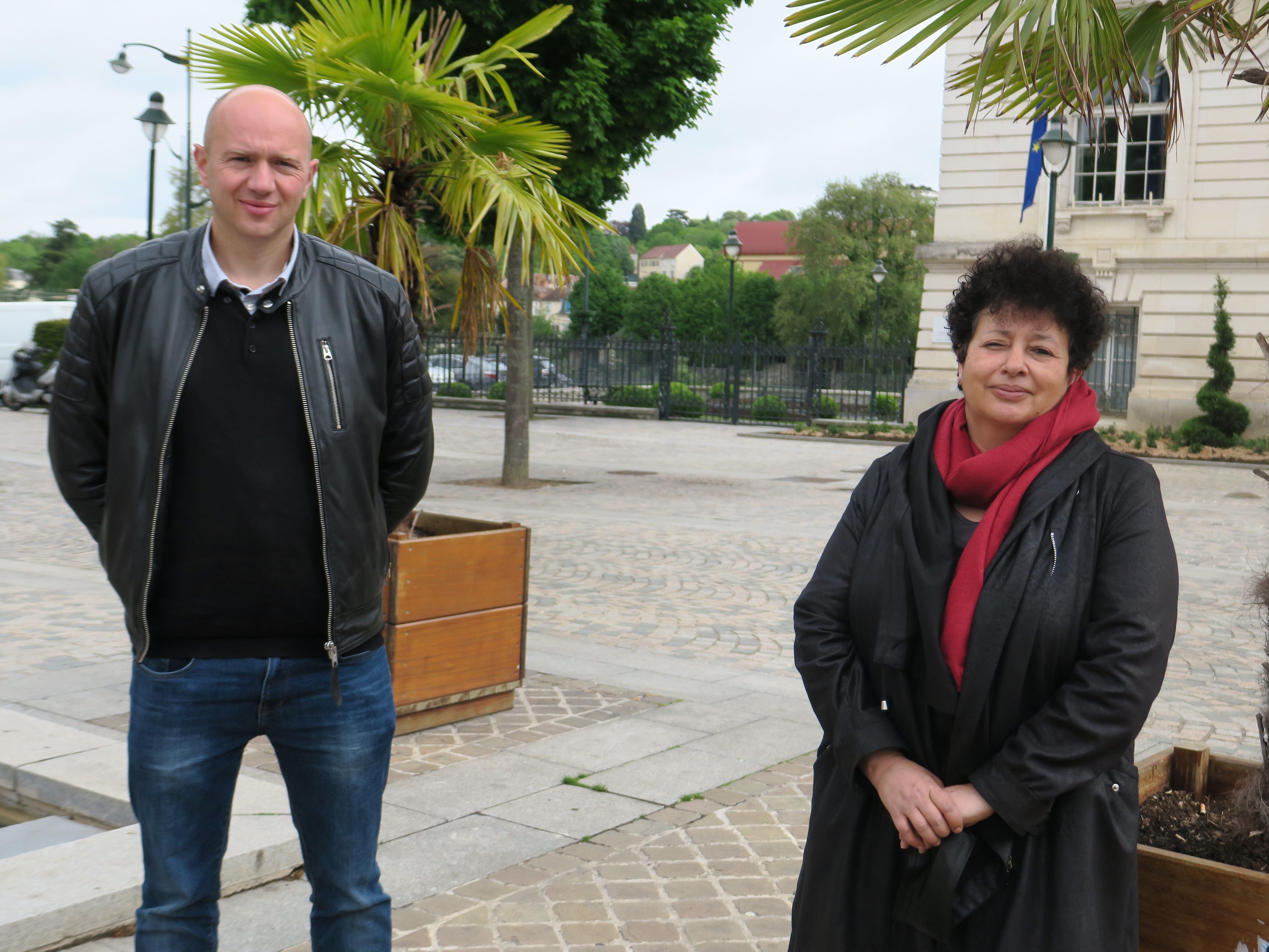 Corbeil-Essonnes, le 13 mai 2021. Alexandre Maquestiau (DVG) et Fadila Chourfi (EELV), espèrent ravir le canton à la droite. LP/SEBASTIEN MORELLI