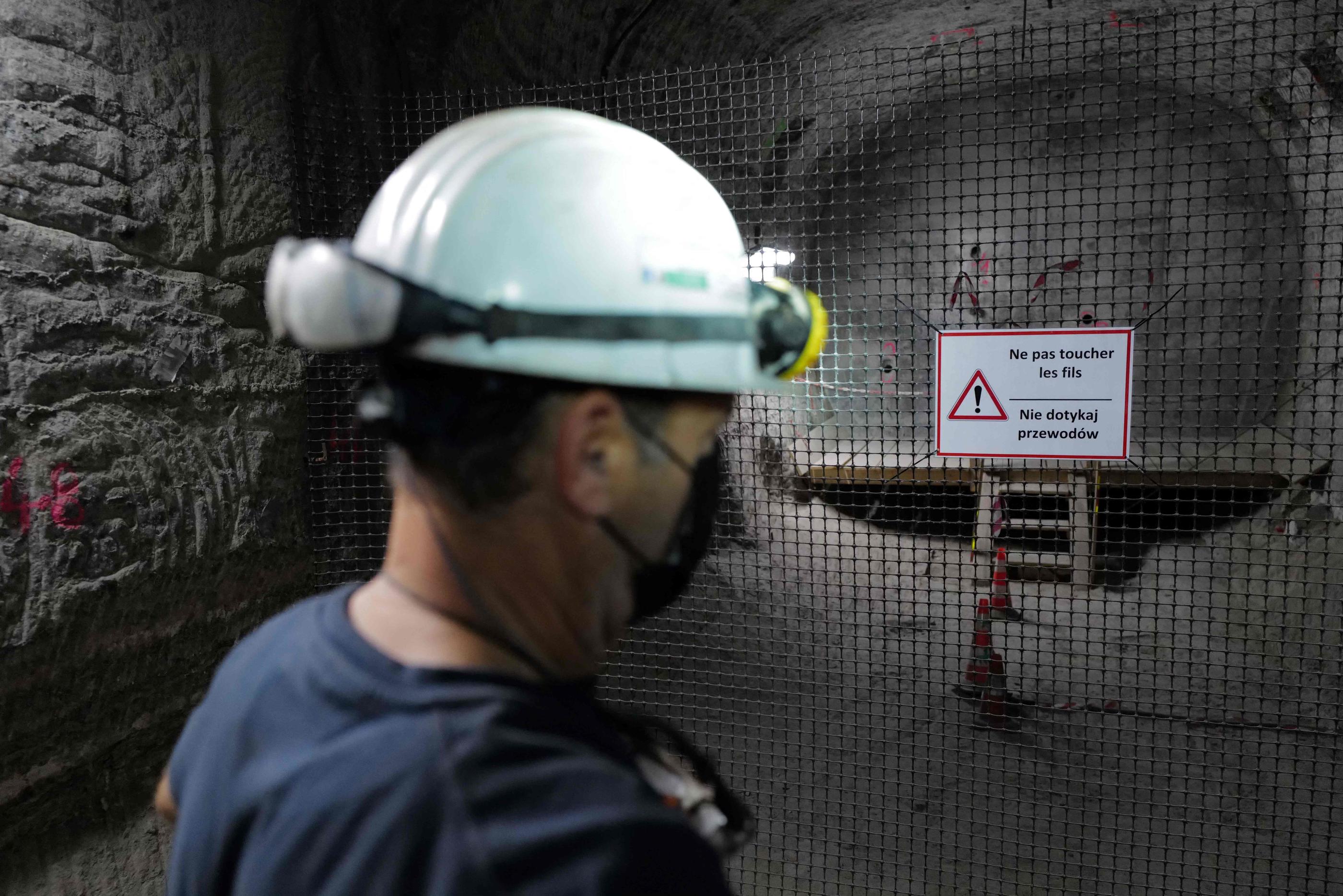 Christophe Béchu a annoncé mardi son intention de commencer « immédiatement » les travaux de confinement des déchets toxiques à Stocamine. (Archives) AFP/Sebastien Bozon