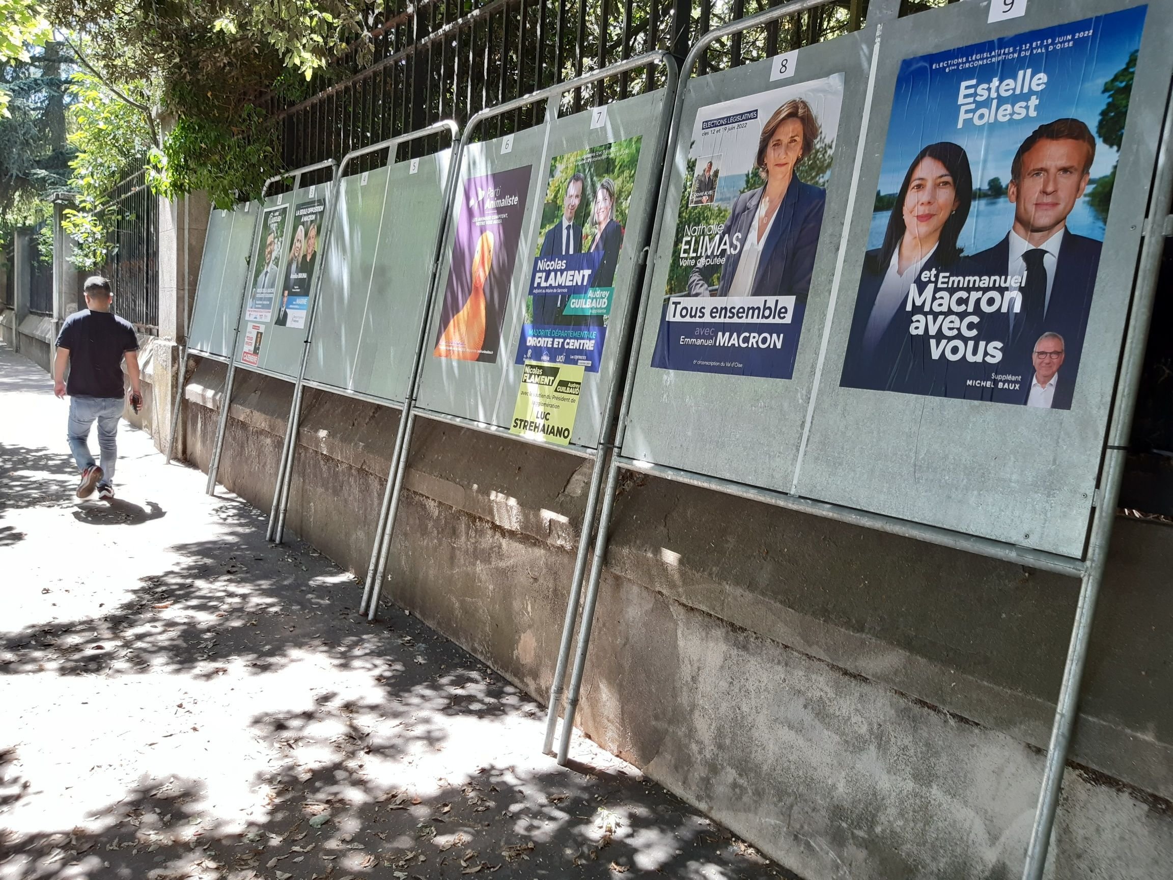 La sixième circonscription du Val-d'Oise compte neuf candidats pour les élections législatives. Parmi eux, la député sortante Nathalie Elimas, écartée de la majorité présidentielle au profit d'Estelle Folest. LP/Christophe Lefevre