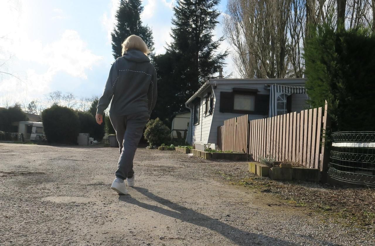 <b></b> Pont-Sainte-Maxence, ce mardi. Certains des propriétaires sont à bout. « Comment ferons-nous au 31 mars si nous n’avons pas de toit ? Personne ne peut nous loger », souffle l’une d’entre eux.