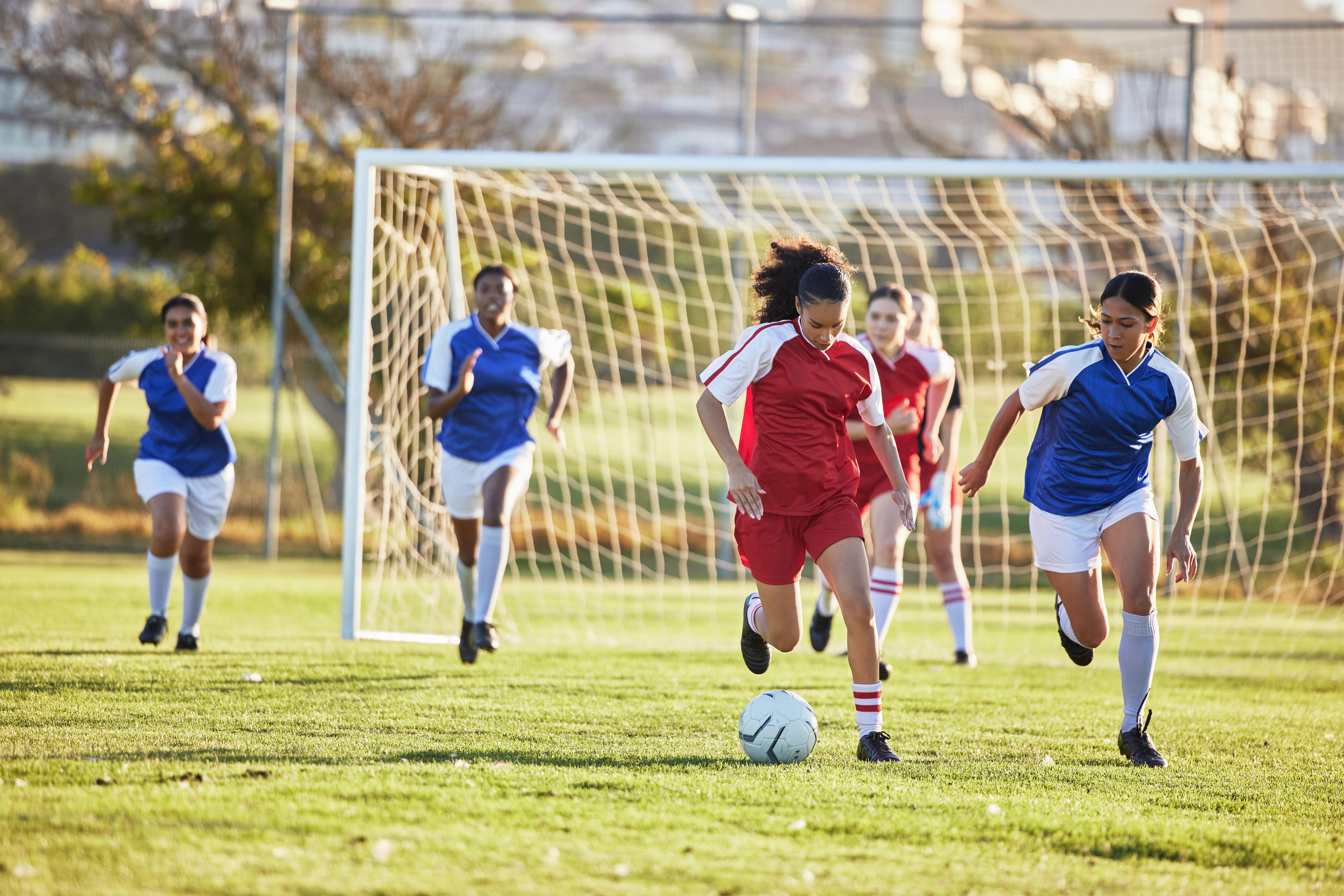 Intermarché et la Fédération française de football ont lancé le prix Sensationnelles auquel tous les clubs ­féminins amateurs peuvent participer. Istock