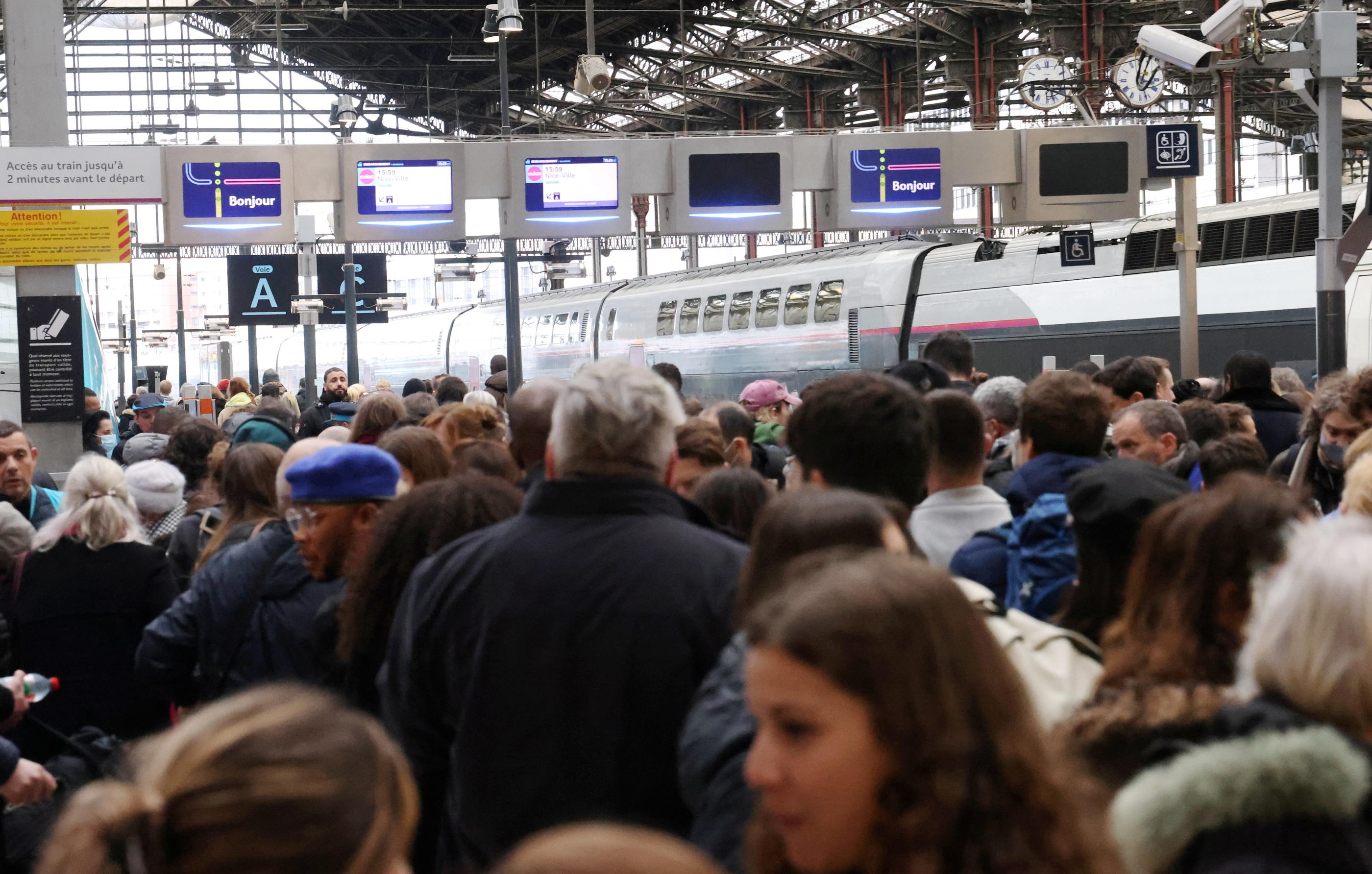 En 2022, les vacances de Noël de milliers de voyageurs avaient été perturbées en raison des grèves SNCF. LP/Jean-Baptiste Quentin