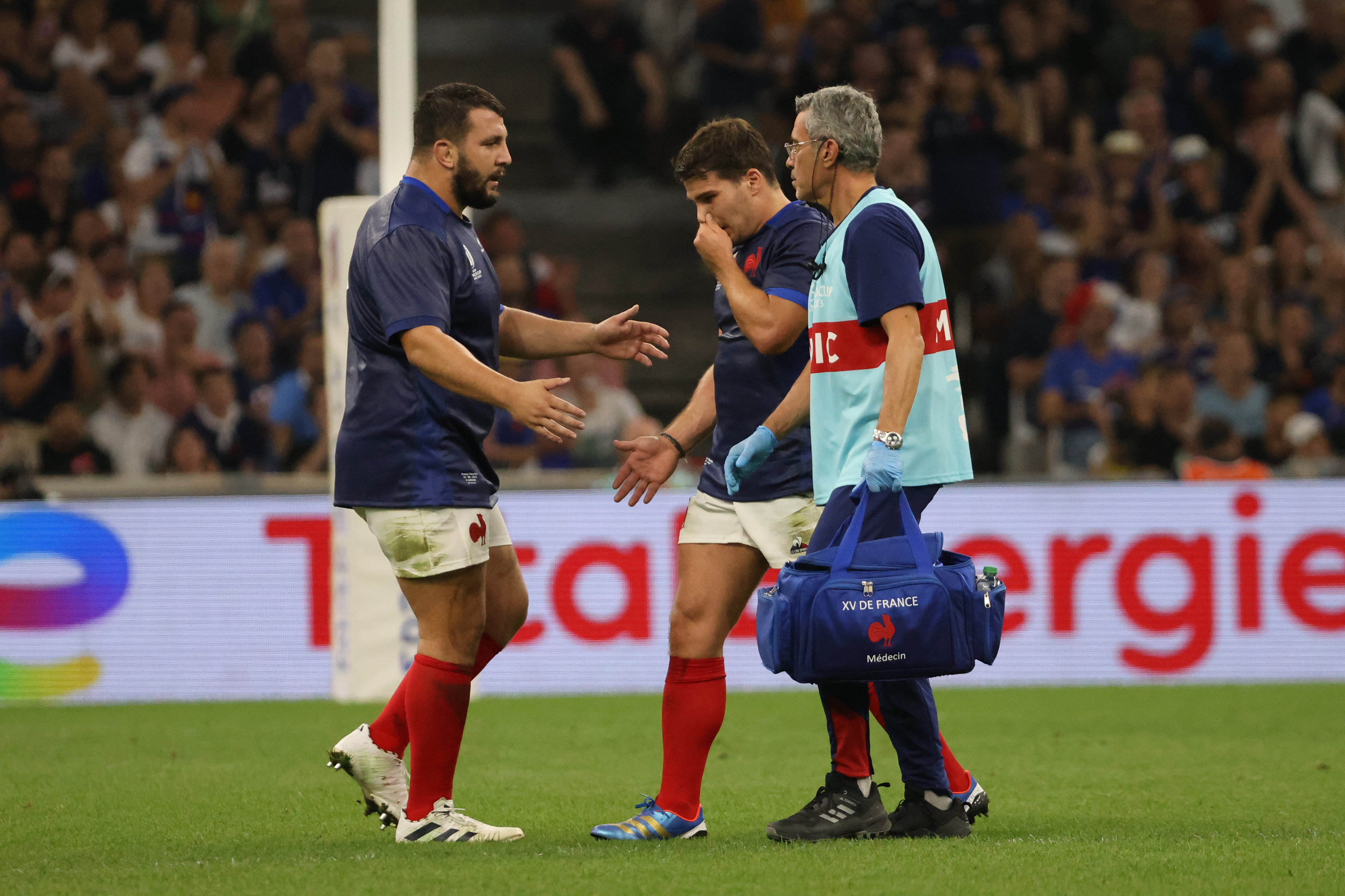 Antoine Dupont a été victime d'une fracture de la pommette lors du match face à la Namibie jeudi 21 septembre. LP/Olivier Lejeune