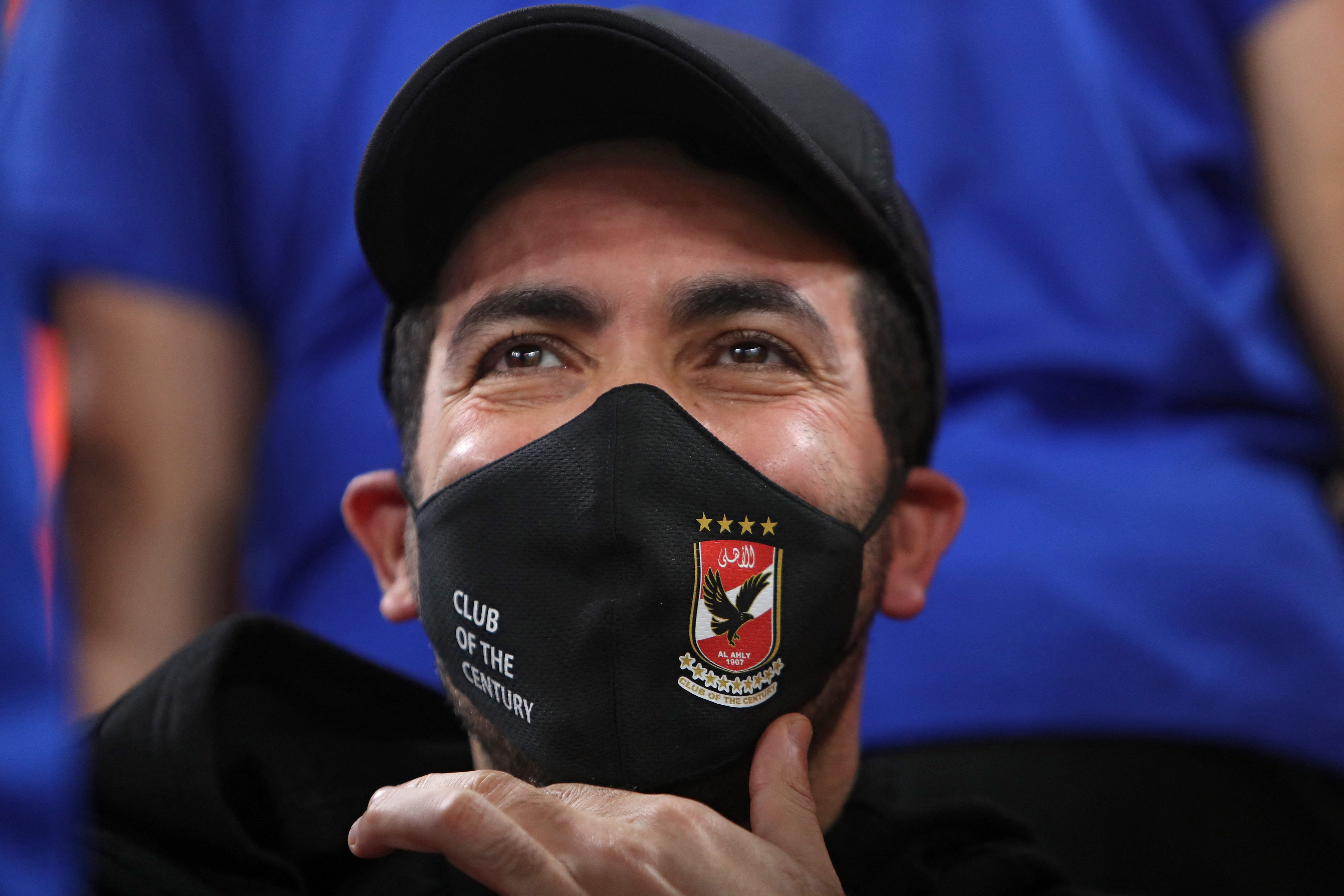 La Cour de cassation égyptienne a annulé l’inscription de l’ex-star du football Mohamed Aboutrika sur des listes « terroristes » établies en raison de ses liens présumés avec la confrérie interdite des Frères musulmans. AFP/Karim Jaafar
