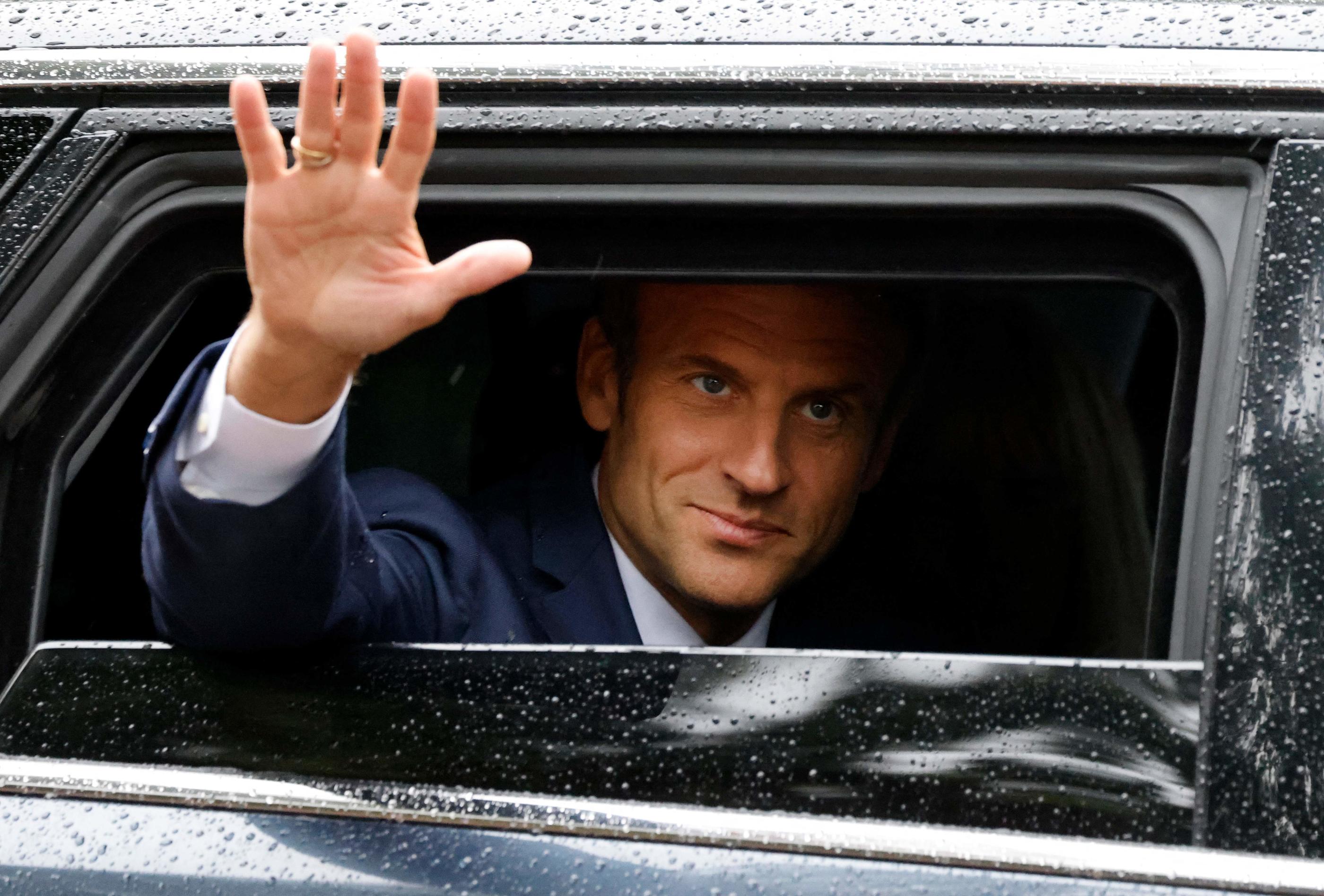 Selon le politologue, il va falloir que le président Emmanuel Macron (ici au Touquet ce dimanche) «change de tempérament». AFP/Ludovic Marin