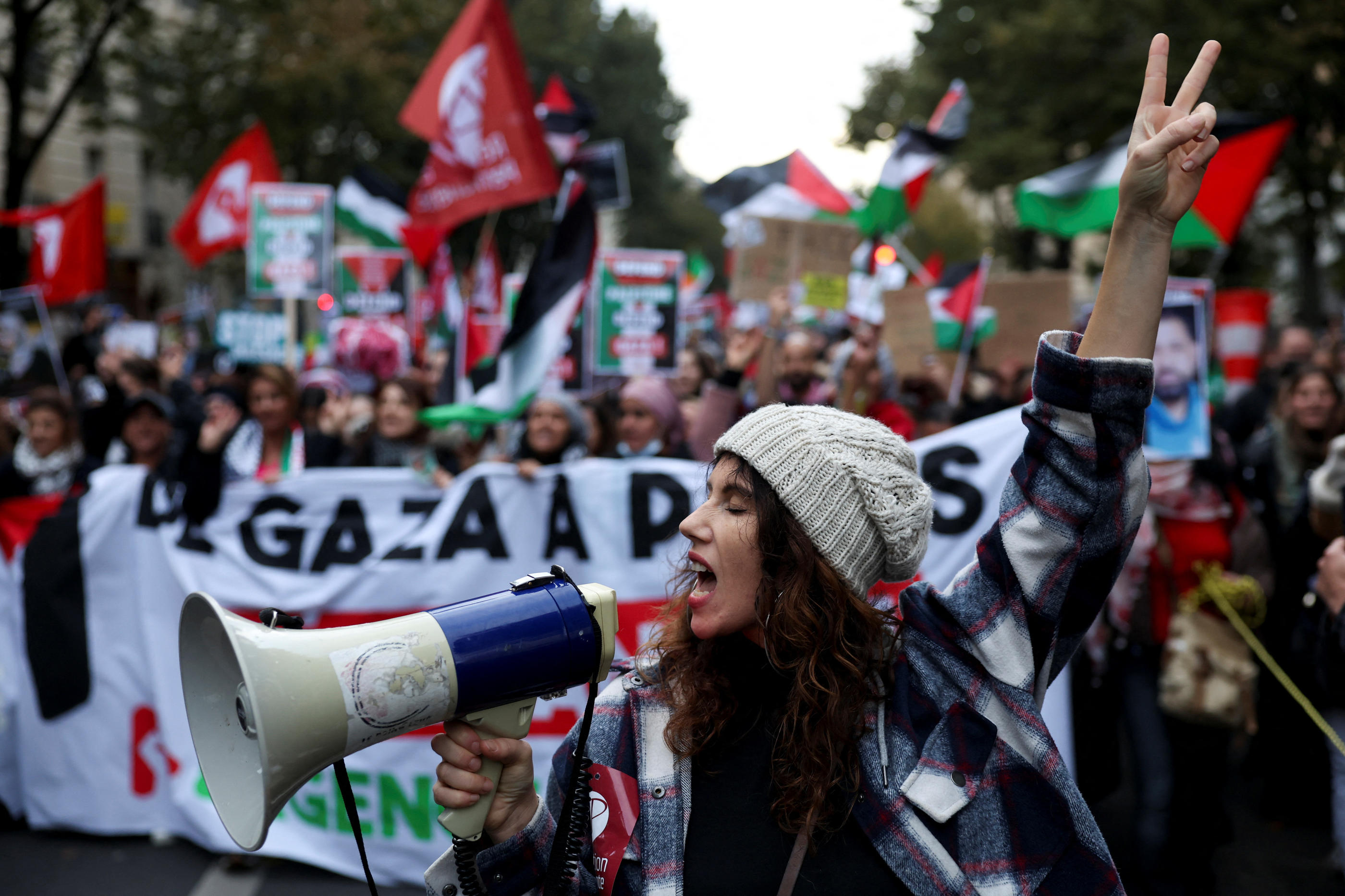 A Paris, le 11 novembre dernier, lors d'une manifestation de soutien aux Palestiniens demandant un cessez-le-feu immédiat dans la bande de Gaza. Reuters/Claudia Greco
