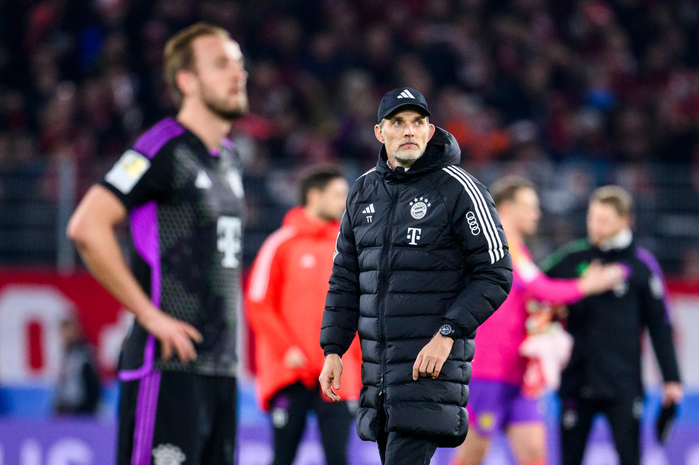 Distancé en championnat, éliminé en Coupe d’Allemagne et en instance de séparation avec son coach Thomas Tuchel, le Bayern Munich est sous pression maximale avant de recevoir la Lazio mardi, en 8e retour de Ligue des champions. Icon Sport