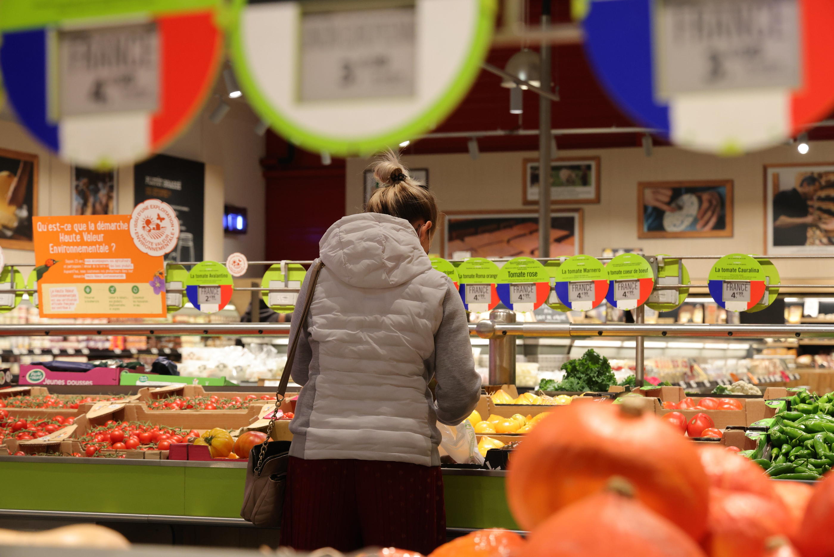 Les magasins Grands Frais sont connus pour leurs rayons de fruits et légumes variés. (illustration) LP/Philippe Lavieille