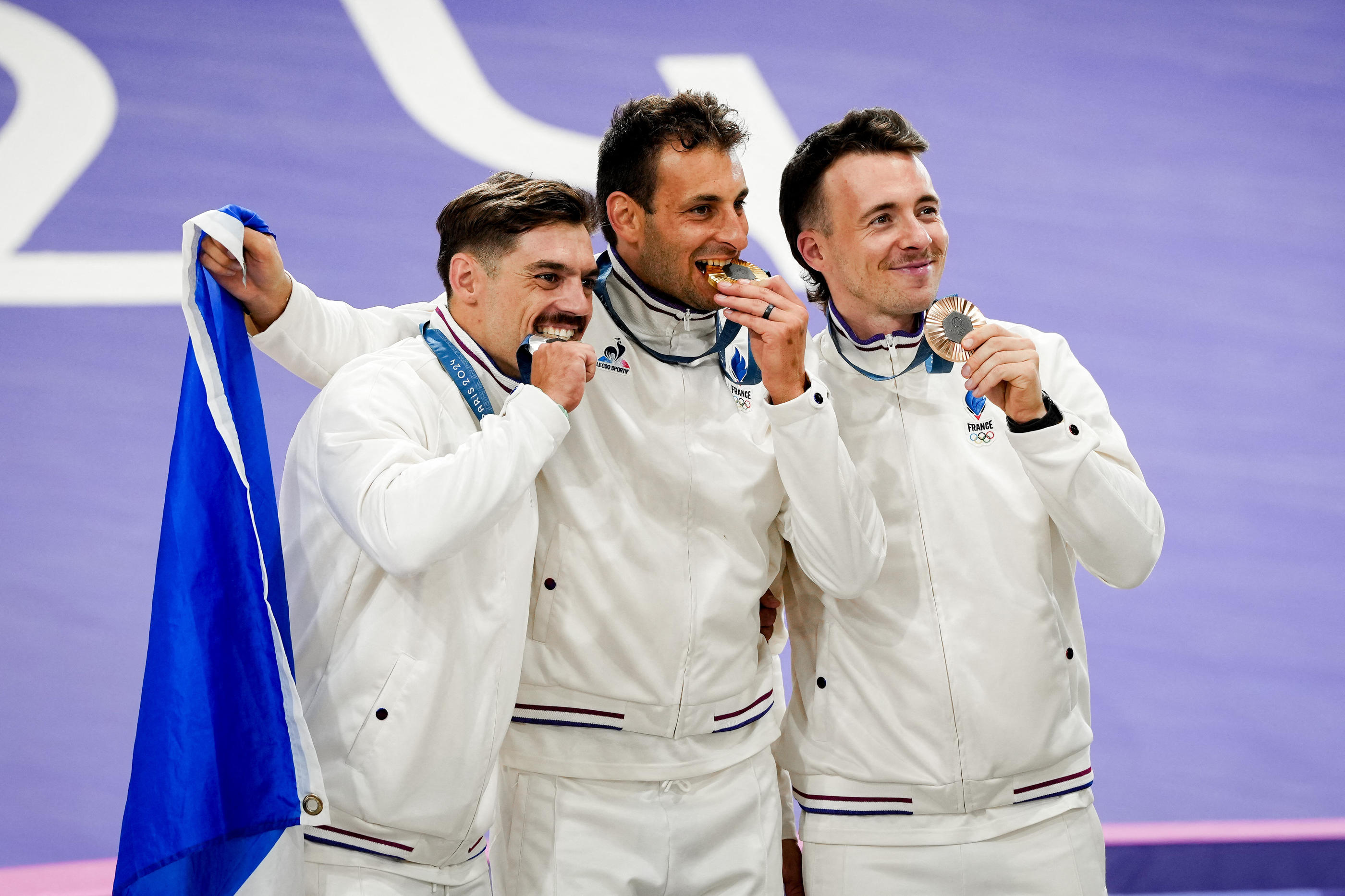 Sylvain André, Joris Daudet et Romain Mahieu ont écrit l'histoire des Jeux olympiques en composant, en BMX, un podium 100% français. Icon Sport/Julien Poupart