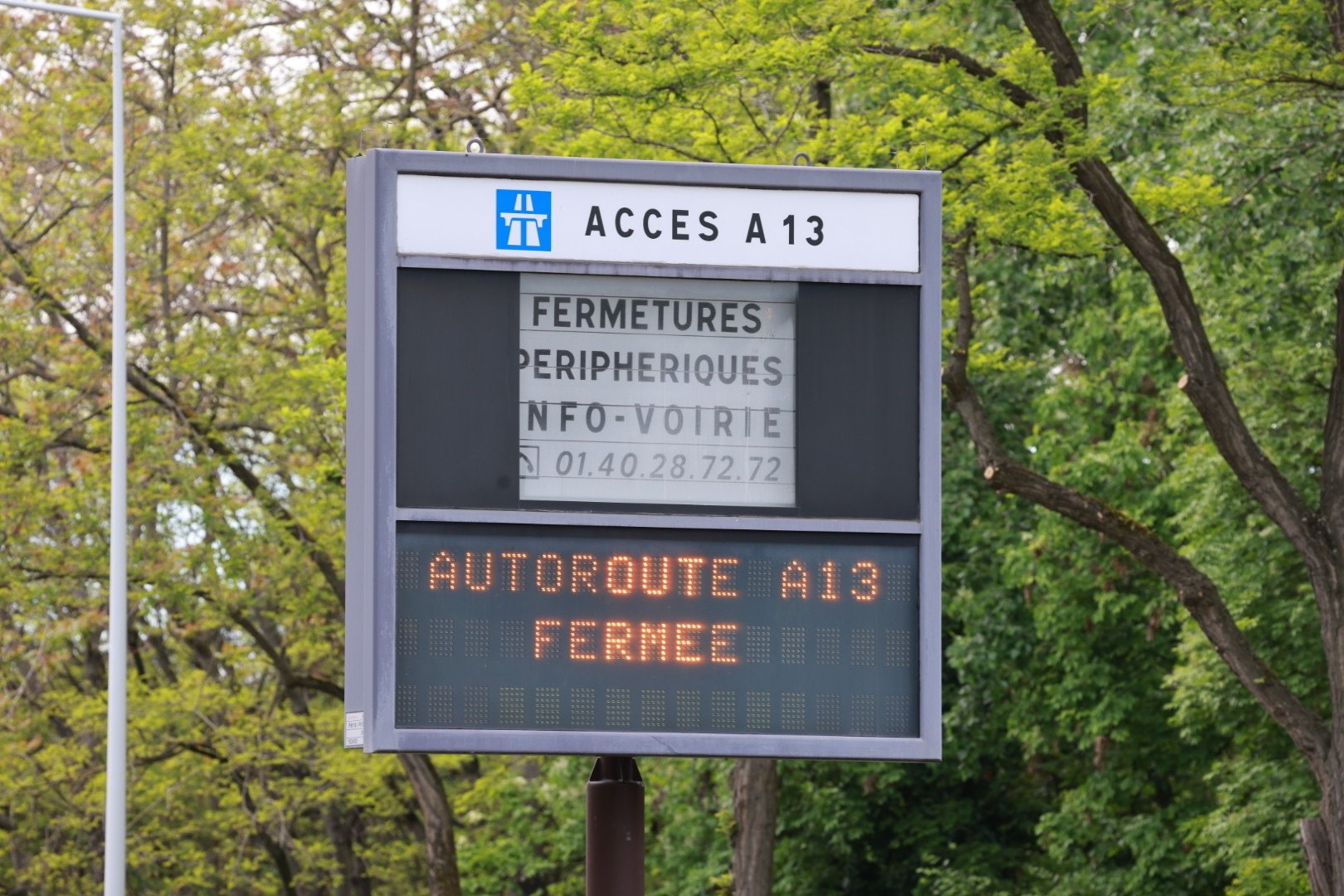 Jusqu'à la réouverture dans le sens province-Paris, le 11 mai, les automobilistes doivent prendre leur mal en patience. LP/Olivier Arandel