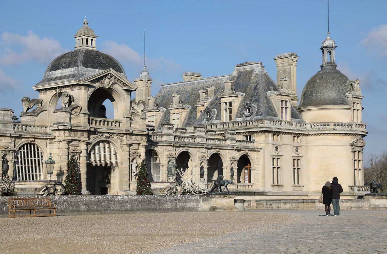 «Comment je paie les salaires ?» : le château de Chantilly plombé par la crise