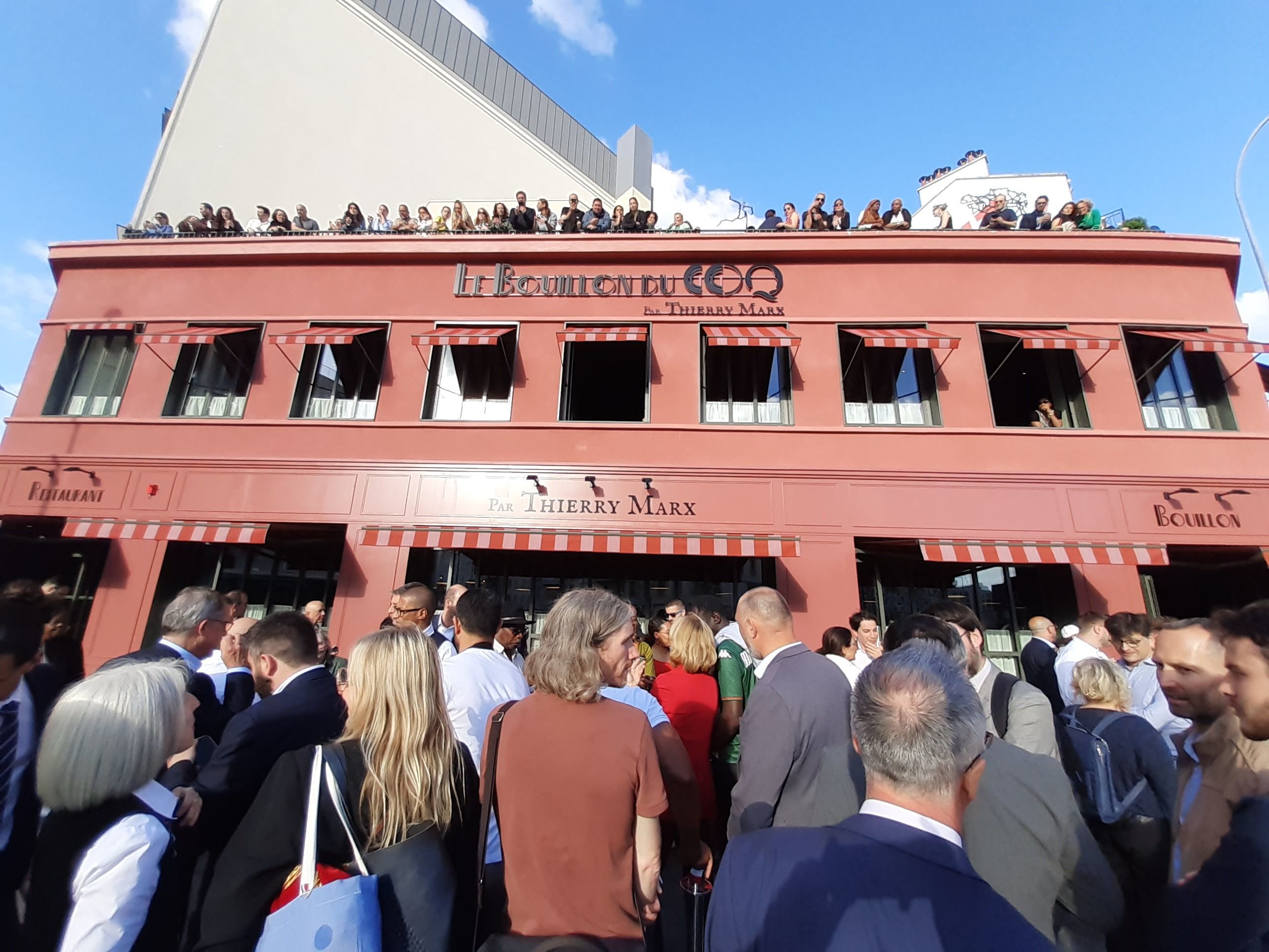 Saint-Ouen, ce jeudi. Le Bouillon du coq du chef Thierry Marx a été inauguré ce jeudi. Le restaurant, qui promet un ticket moyen à 17 euros, ouvre au public jeudi prochain. LP/A.A.