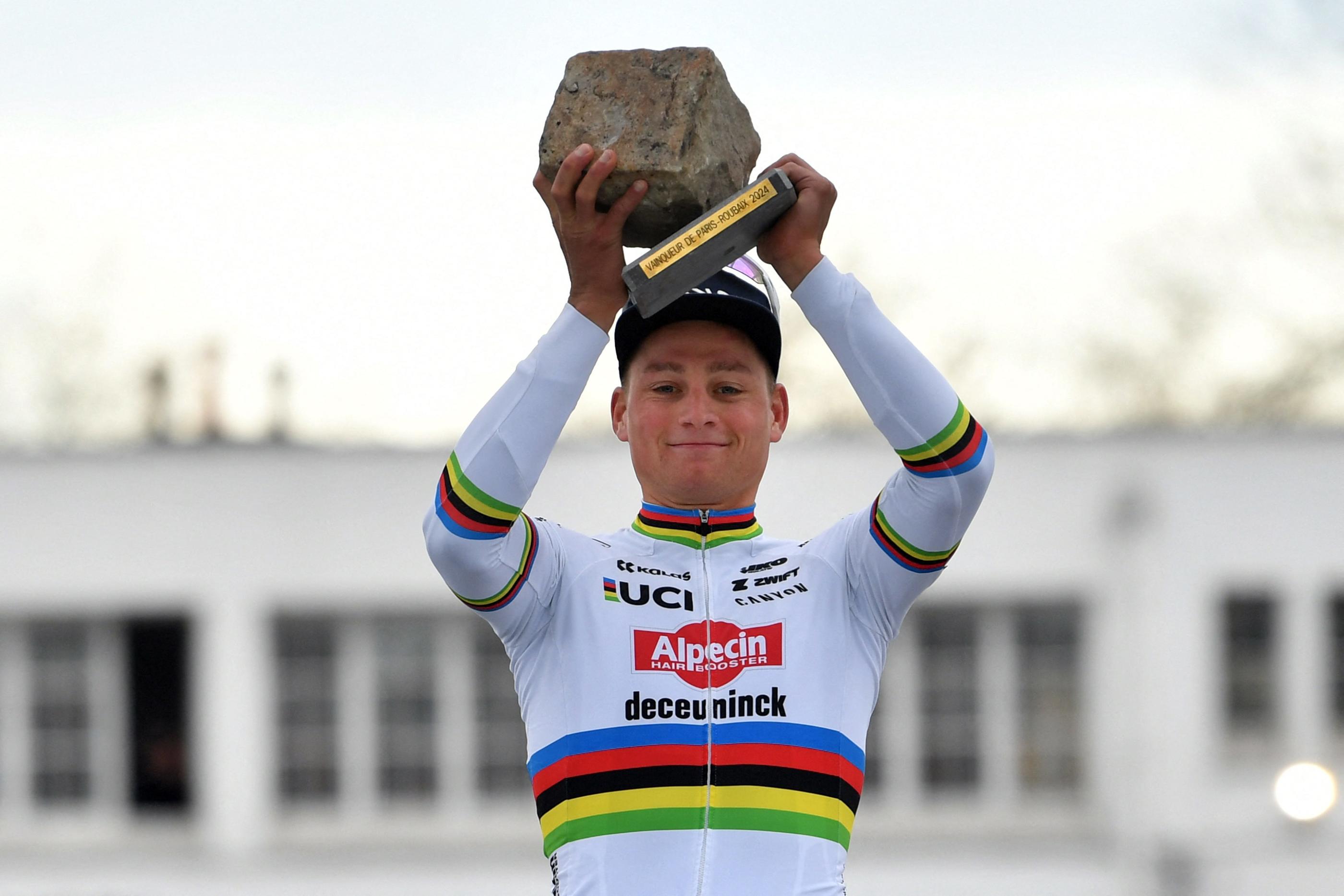 Mathieu Van Der Poel a remporté son deuxième Paris-Roubaix consécutif ce dimanche. PhotoPQR/La Voix du Nord/Baziz Chibane
