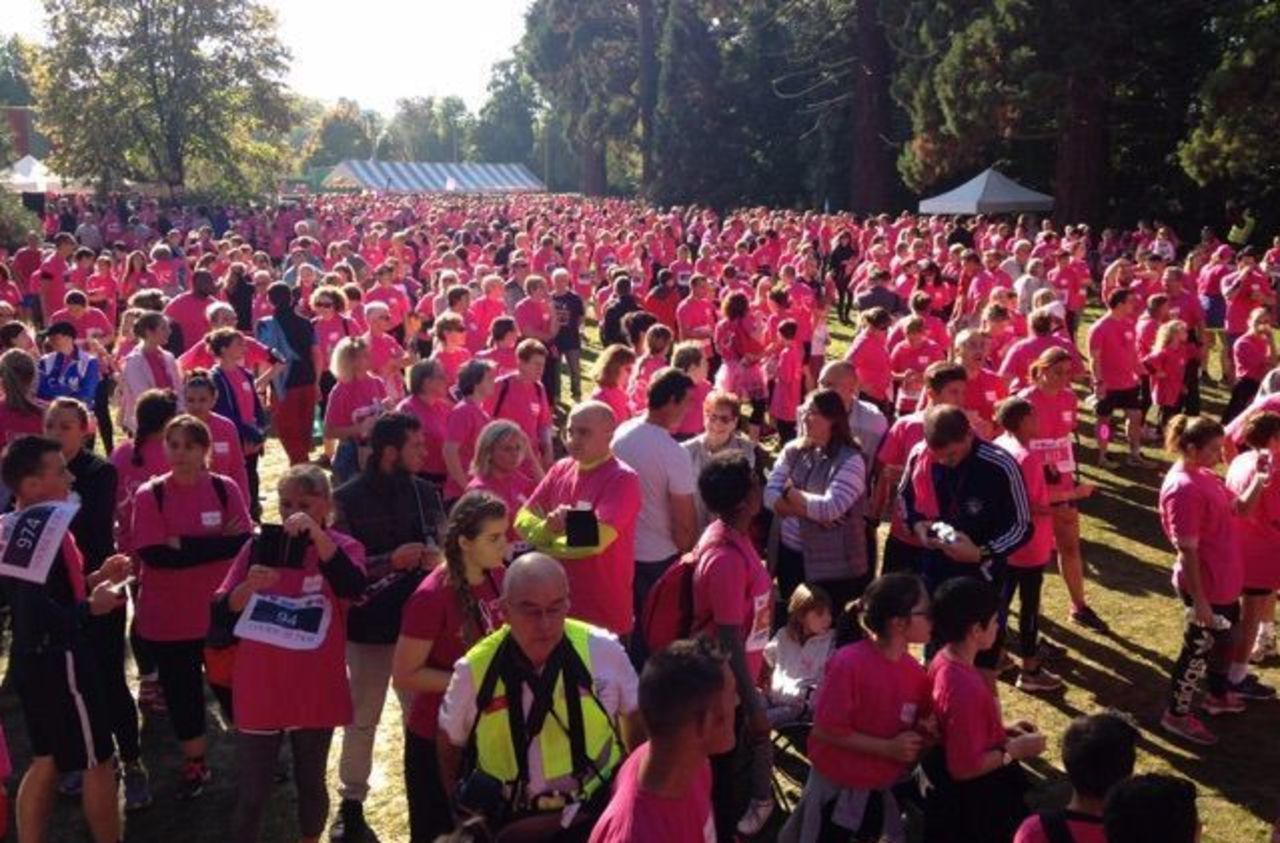 <b></b> La course de Mennecy est une des actions phares d’Octobre rose en Essonne avec plus de 5 000 participants.