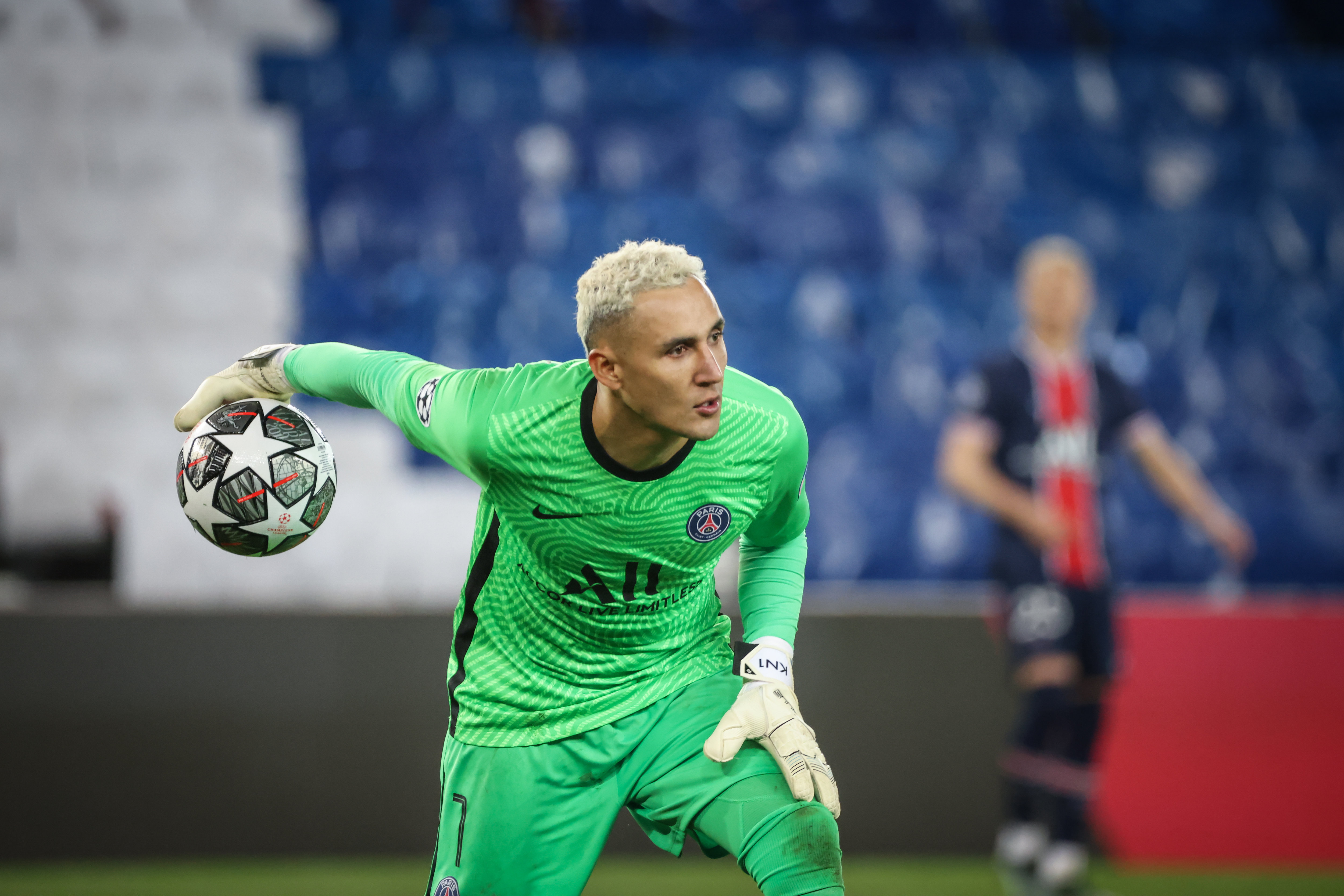 PSG : Keylor Navas prolonge son contrat d'une année supplémentaire, jusqu'en juin 2024