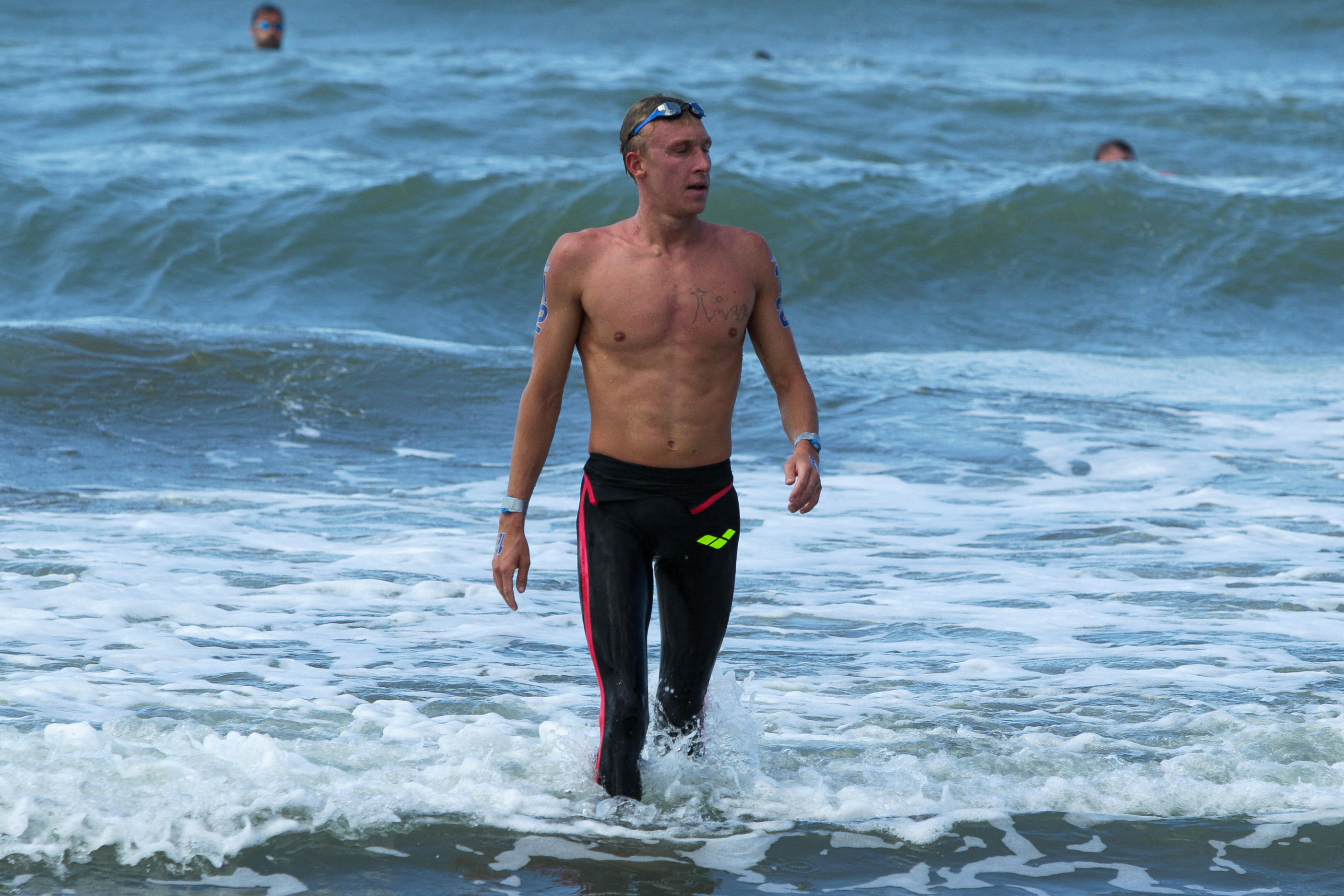 Natation : Marc-Antoine Olivier suspendu par la Fédération et privé des  Championnats du monde - Le Parisien