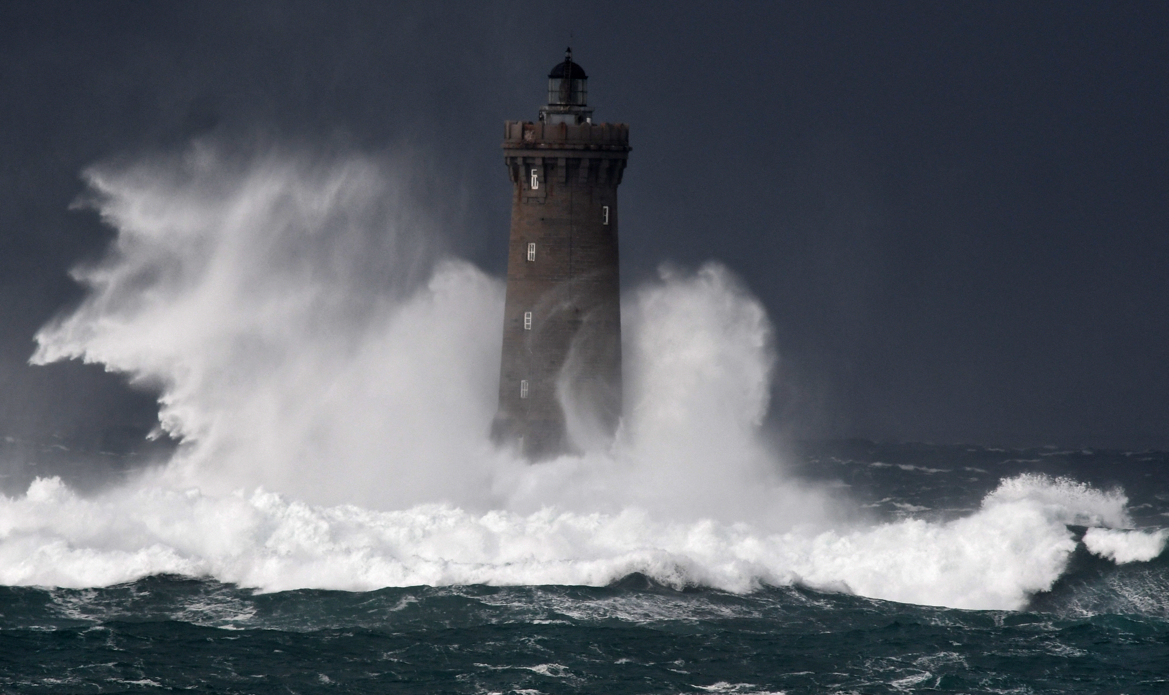 La tempête Ciarán va, notamment, toucher fortement la Bretagne (ici Bella en 2020 dans le Finistère). AFP/Fred Tanneau