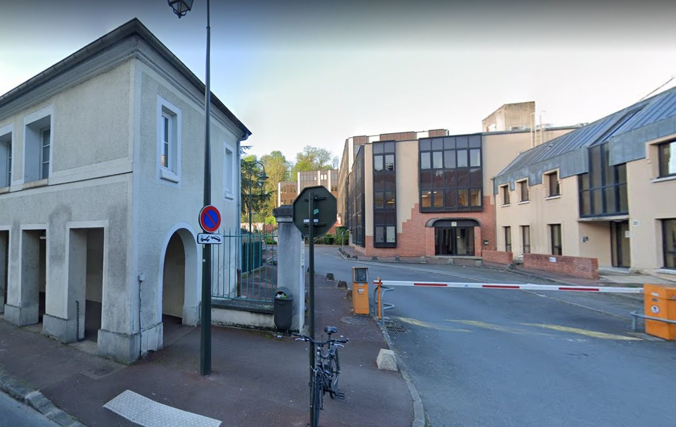 C'est dans un parking de cet ensemble de bâtiments à Saint-Germain-en-Laye (Yvelines) que les deux jeunes filles ont bu avec un jeune homme rencontré sur Snapchat.