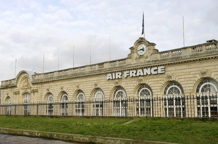 Paris (VIIe). La partie musée du projet prendra place dans le bâtiment voyageurs classé et protégé de l’ancienne gare des Invalides, sur les 4 000 m2 libérés par la compagnie Air France. (Archives) LP/Charlotte Anglade