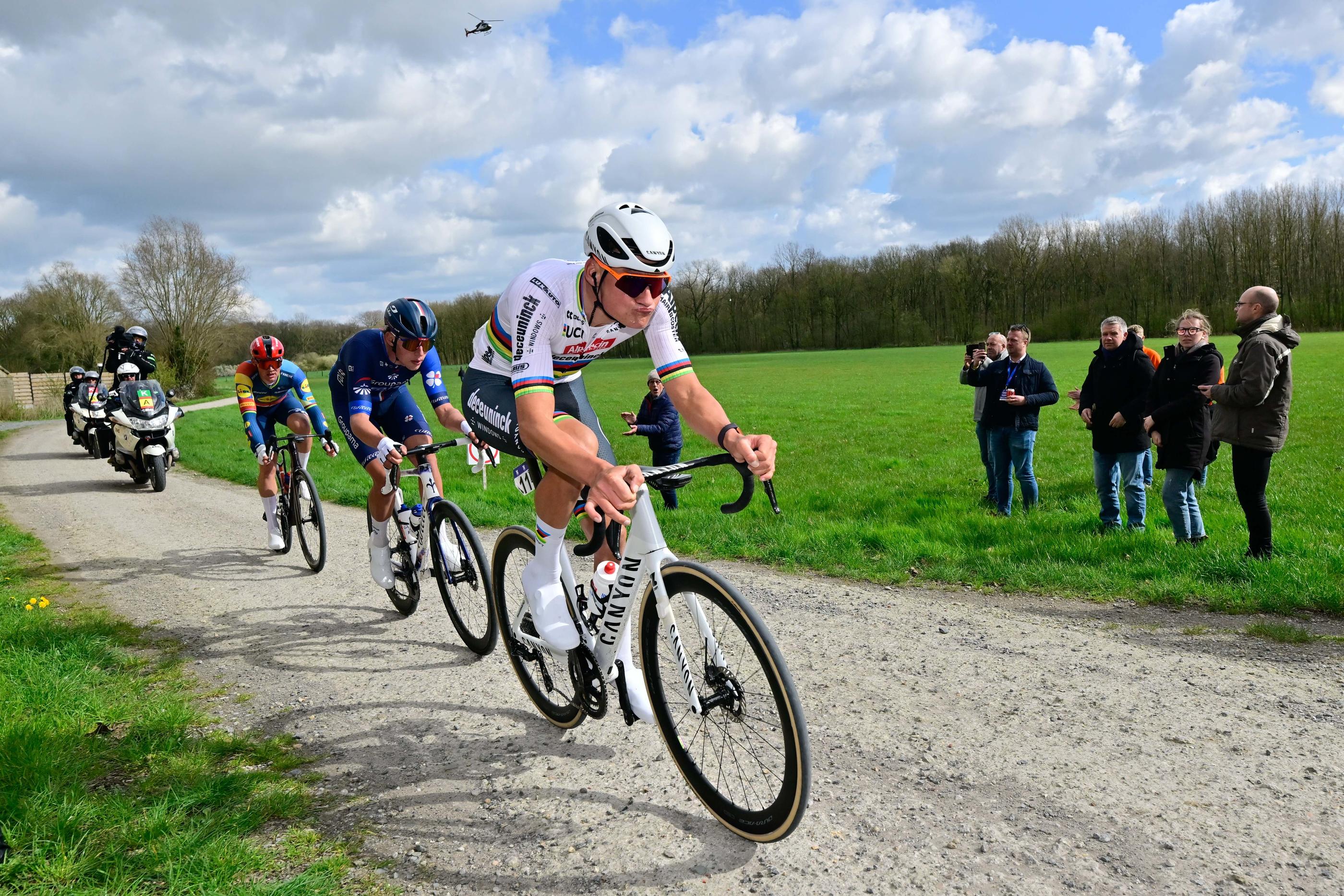 Irrésistible en ce début de saison, le champion du monde Mathieu Van der Poel sera le grand favori du Tour des Flandres ce dimanche. Icon Sport/Dirk Waem