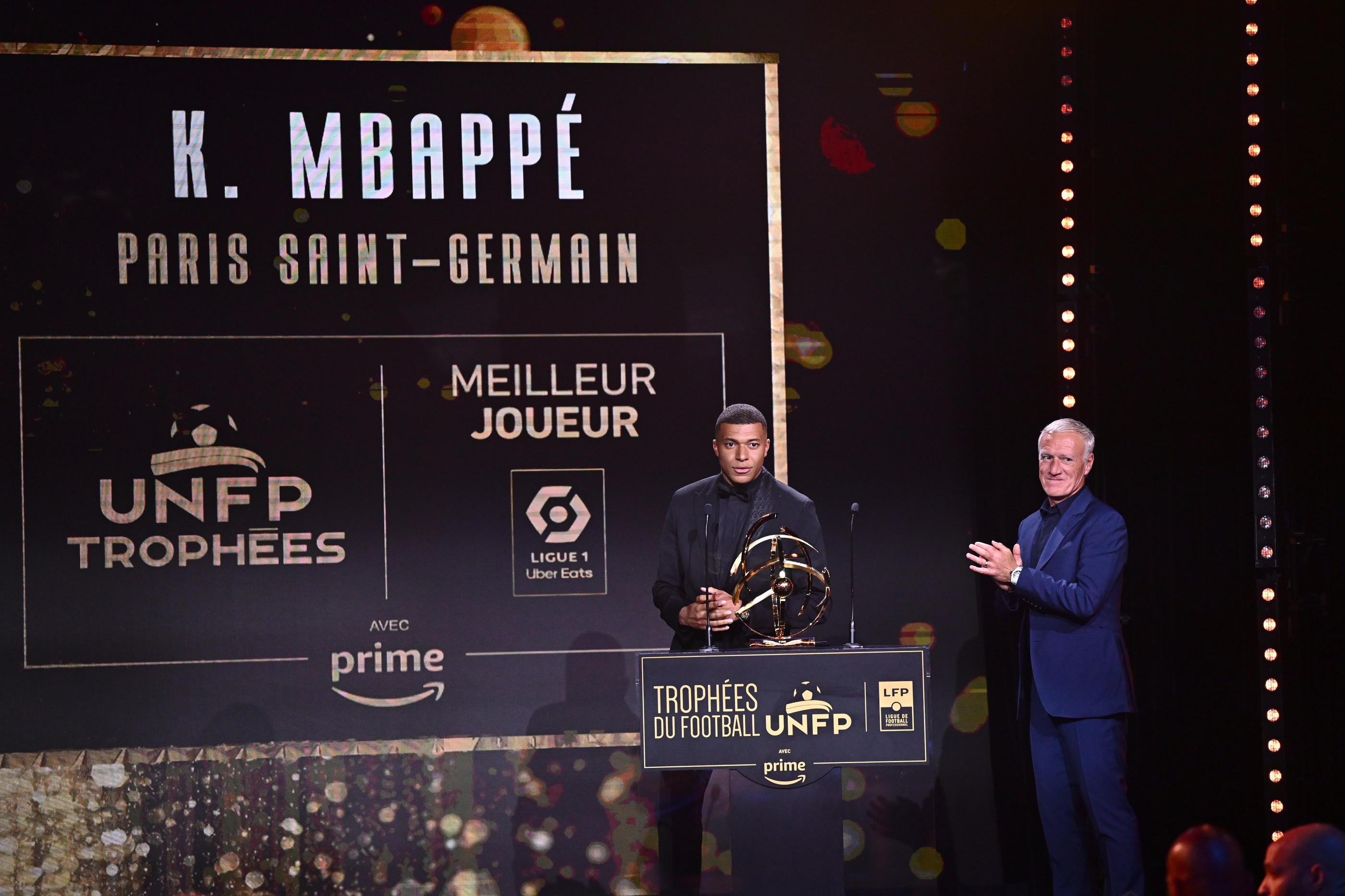 07 Kylian MBAPPE (psg) - Didier DESCHAMPS (Selectionneur France) during the ceremony for the UNFP Trophies on May 28, 2023 in Paris, France. (Photo by Anthony Bibard/FEP/Icon Sport)