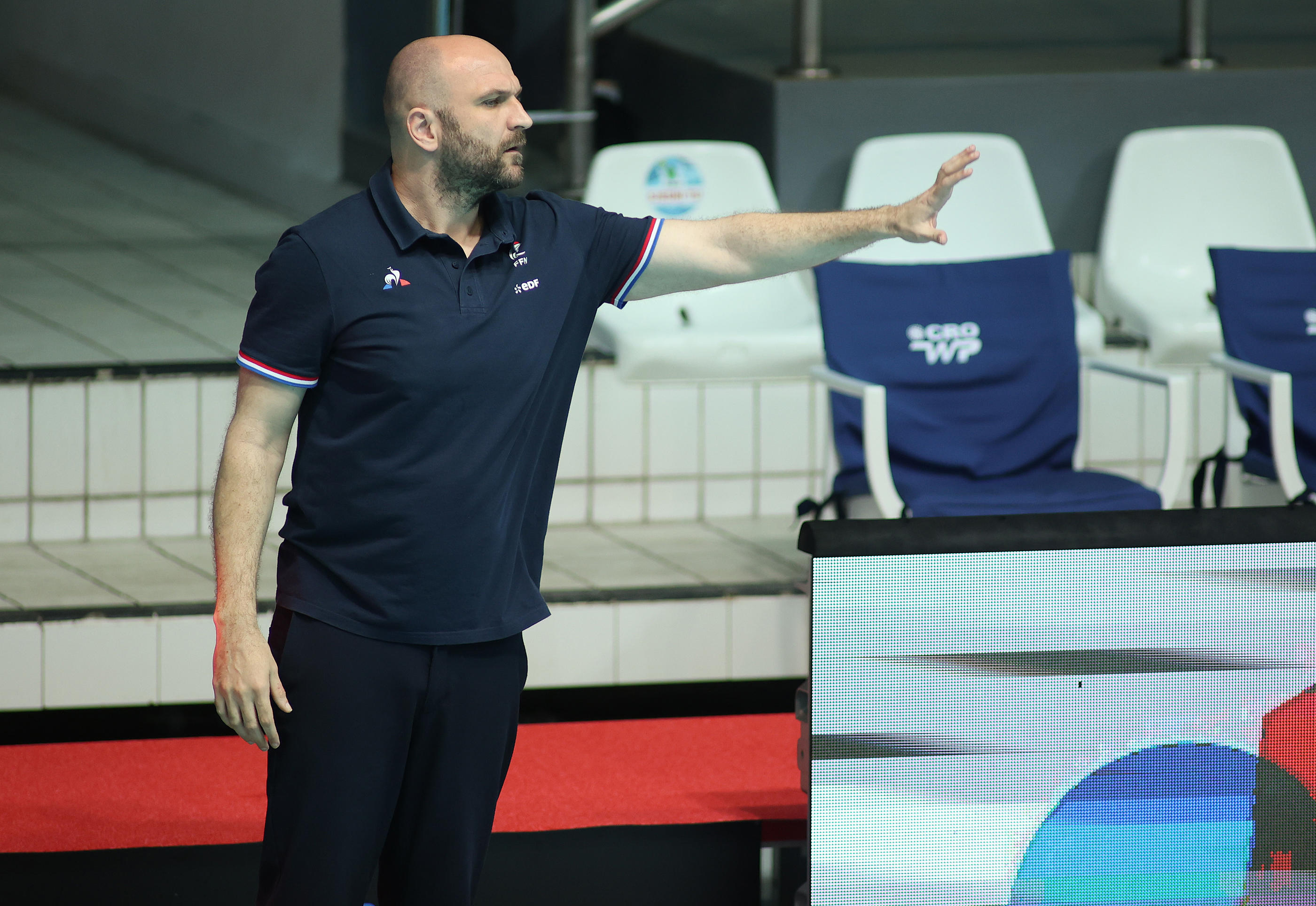 «On réfléchit à comment être les meilleures possibles aux JO», confie le sélectionneur national de water-polo Florian Bruzzo avant le début de l'Euro. Icon Sport/Marko Prpic/PIXSELL