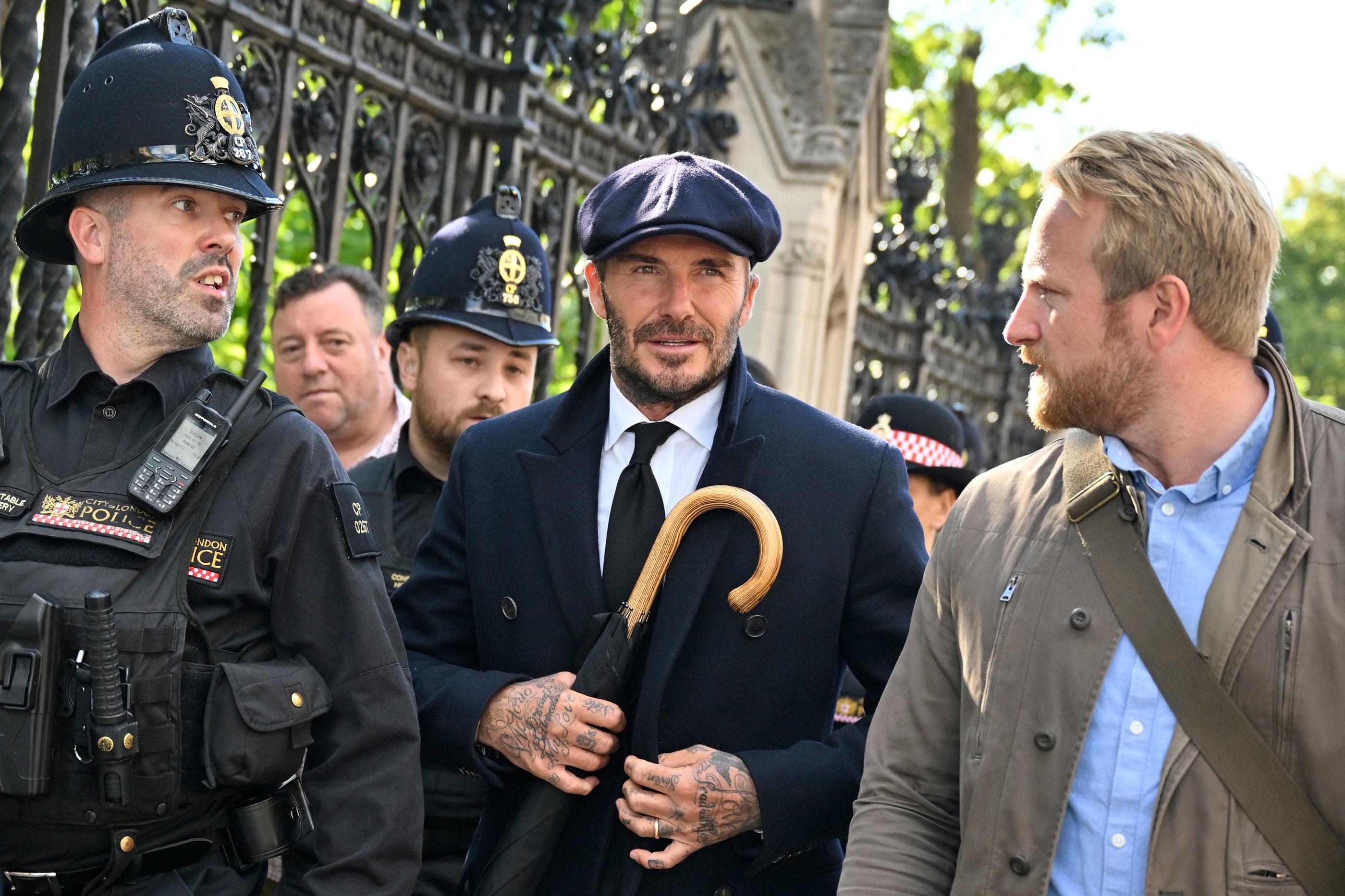 L'icône du football britannique David Beckham a fait le déplacement à Westminster Hall pour rendre hommage à la reine Elizabeth II. AFP/Louisa Gouliamaki