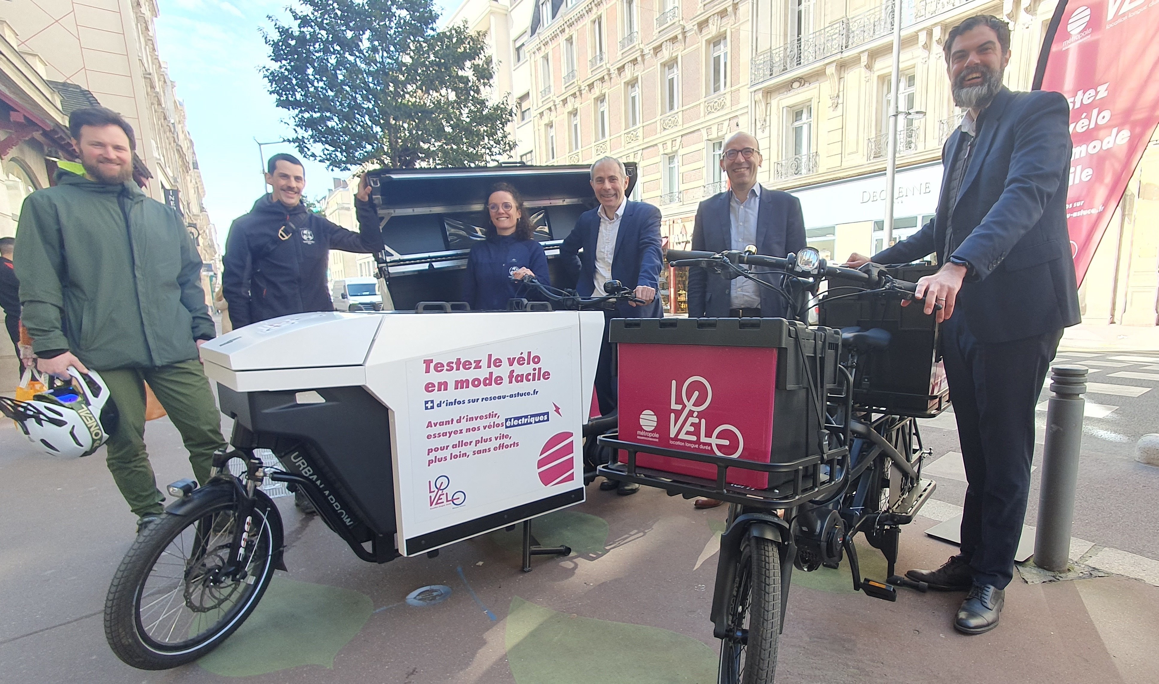 La Métropole Rouen-Normandie a lancé un service de location de cycles dédiés à un usage professionnels pour encourager les vocations, notamment chez les artisans. LP/Laurent Derouet