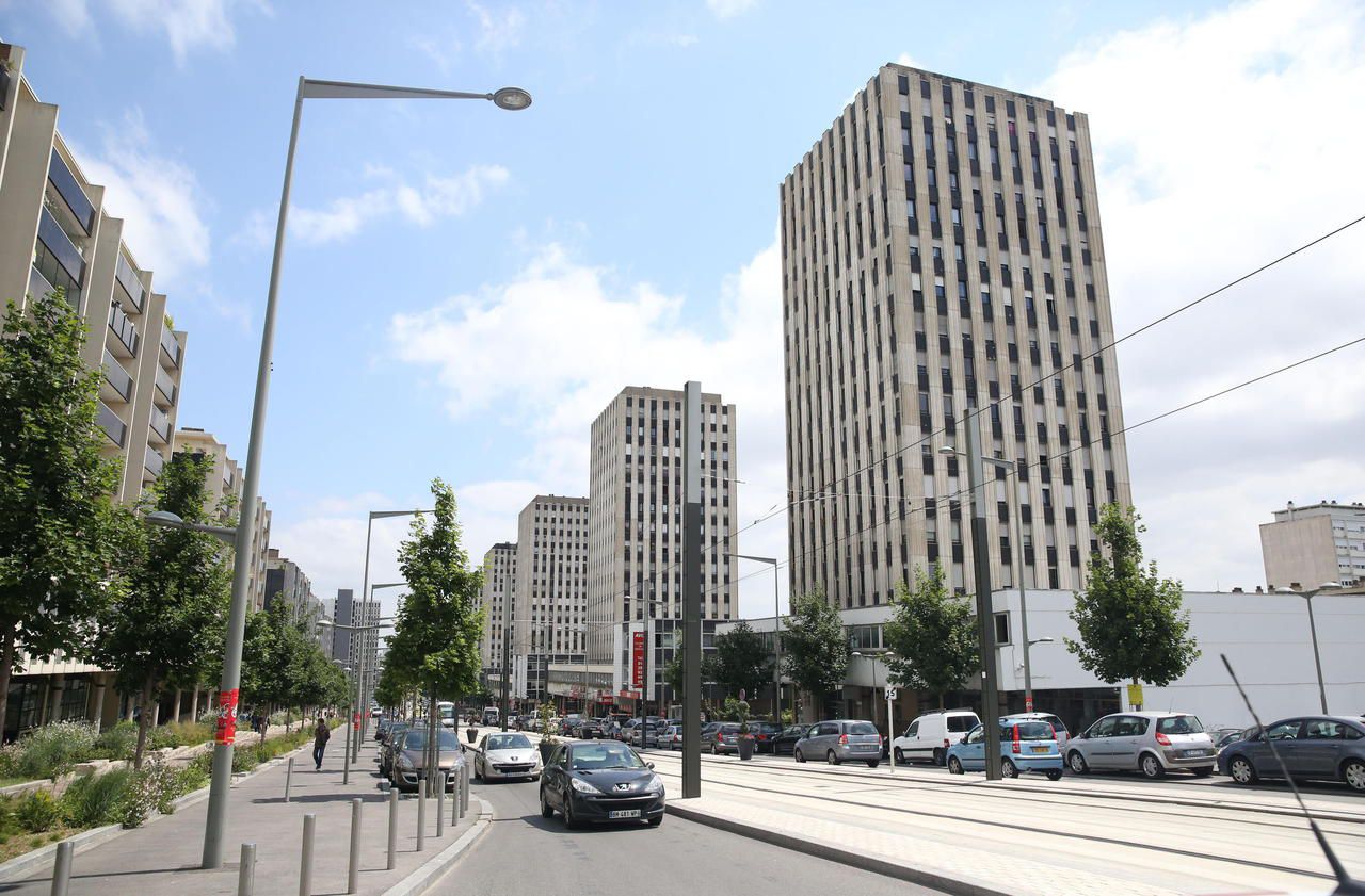 L'octogénaire, victime d'un tabassage violent et lardé de coups de couteaux, a été retrouvé mort chez lui, dans la cité des Poètes à Pierrefitte (Seine-Saint-Denis). LP/Arnaud Journois