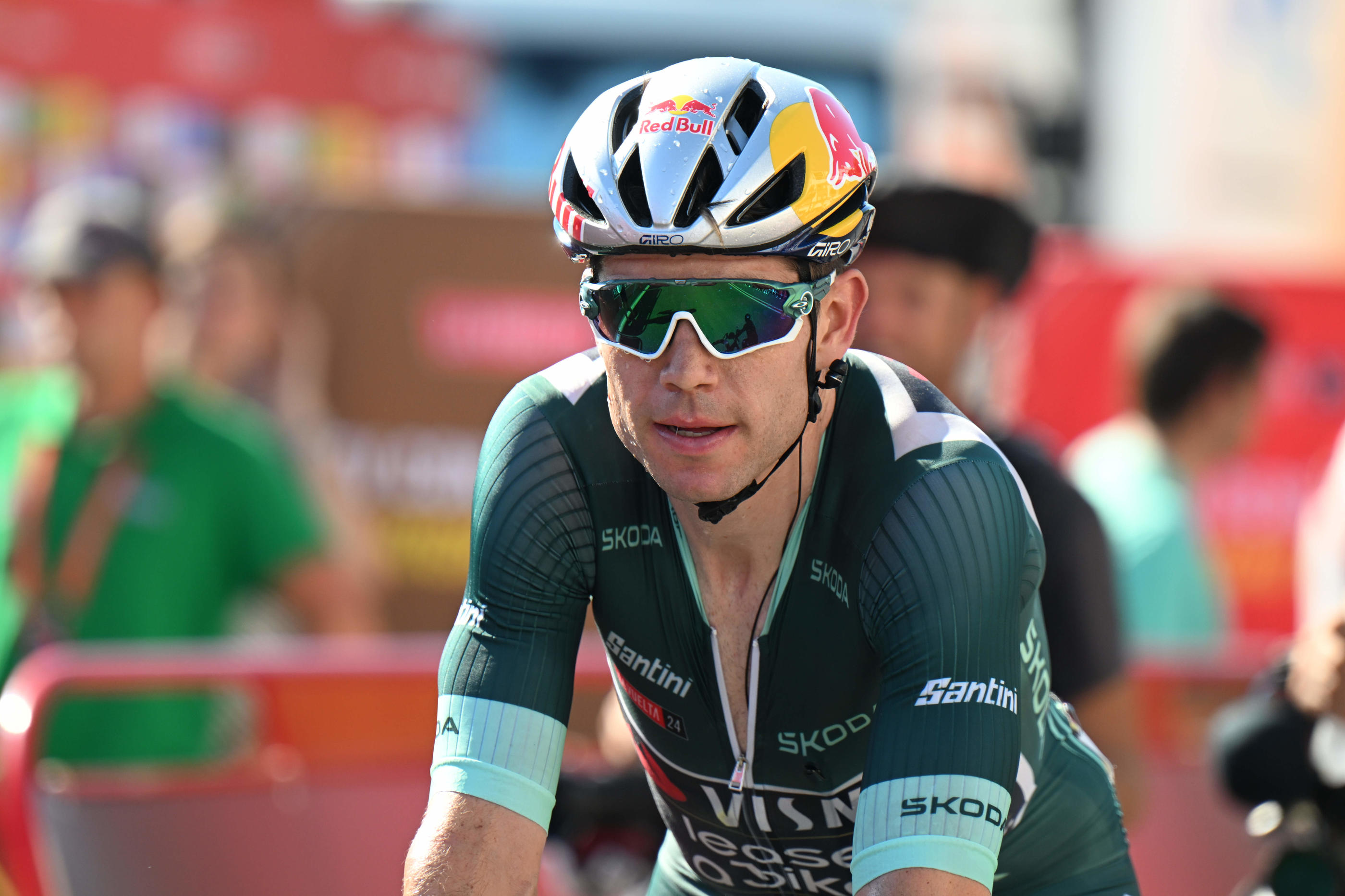 Wout van Aert met un terme à sa saison après sa chute sur la Vuelta. Icon Sport/Stefano Sirotti