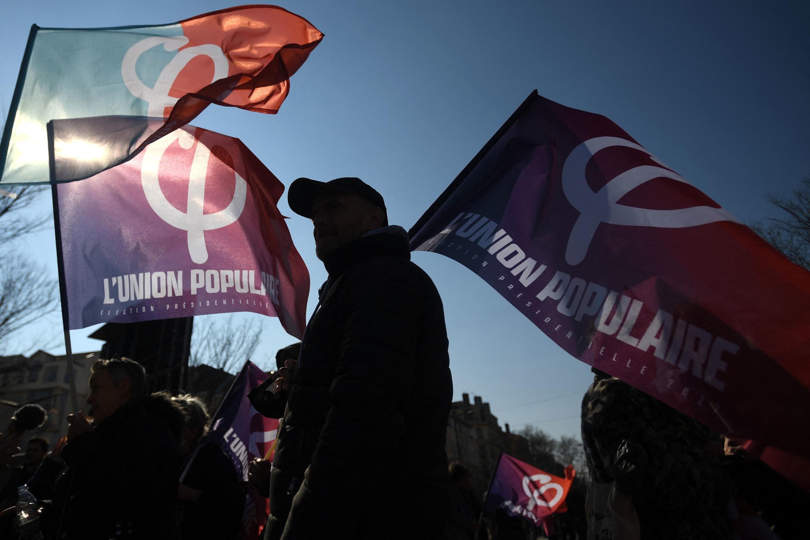Les organisations de jeunesses des partis de la Nupes appellent mardi à l'union en vue des Européennes de 2024. (illustration) AFP / Olivier Chassignole