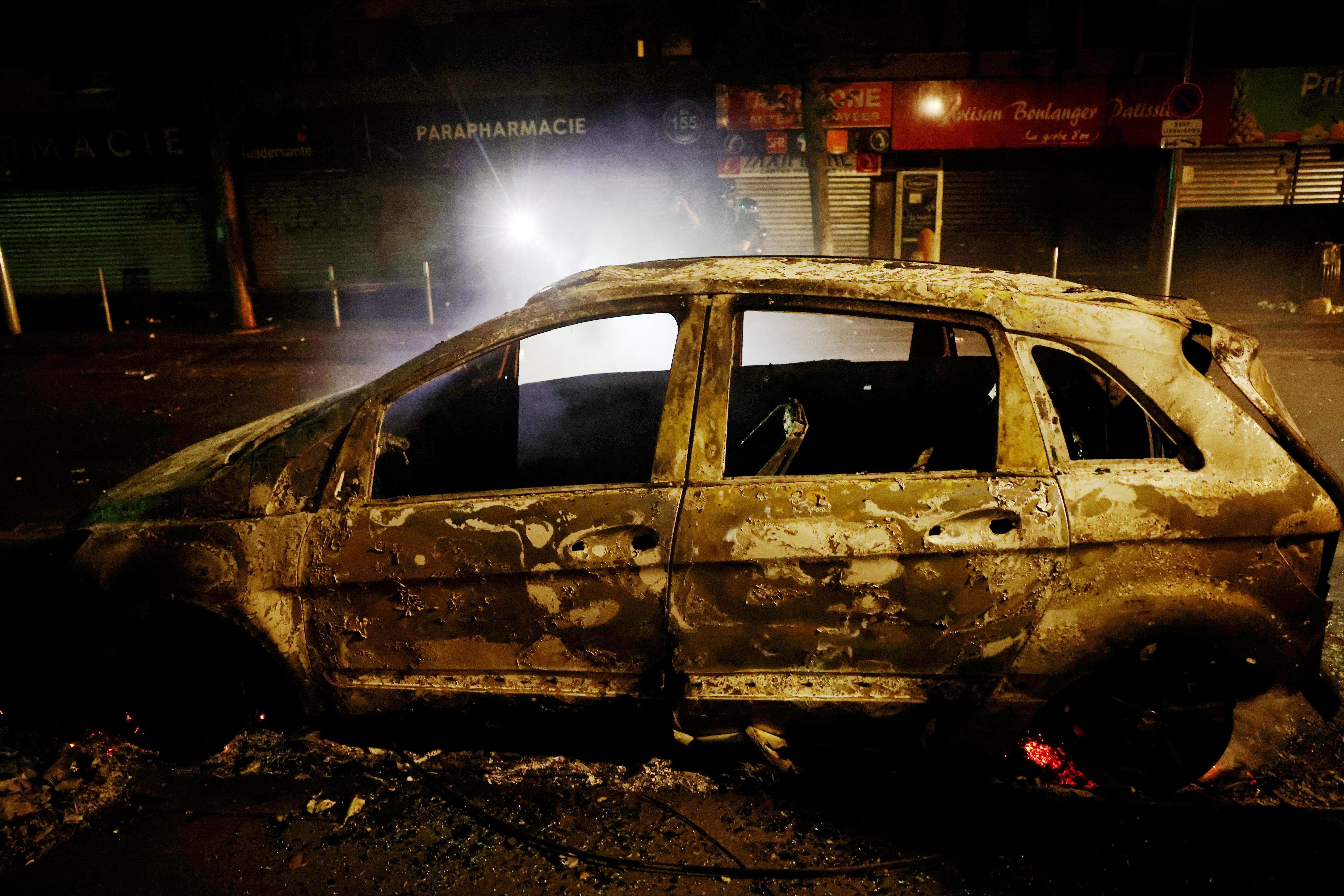 «Tout brûler ne sert à rien», se désespèrent des habitants de villes touchées par les violences urbaines. LP/Olivier Arandel