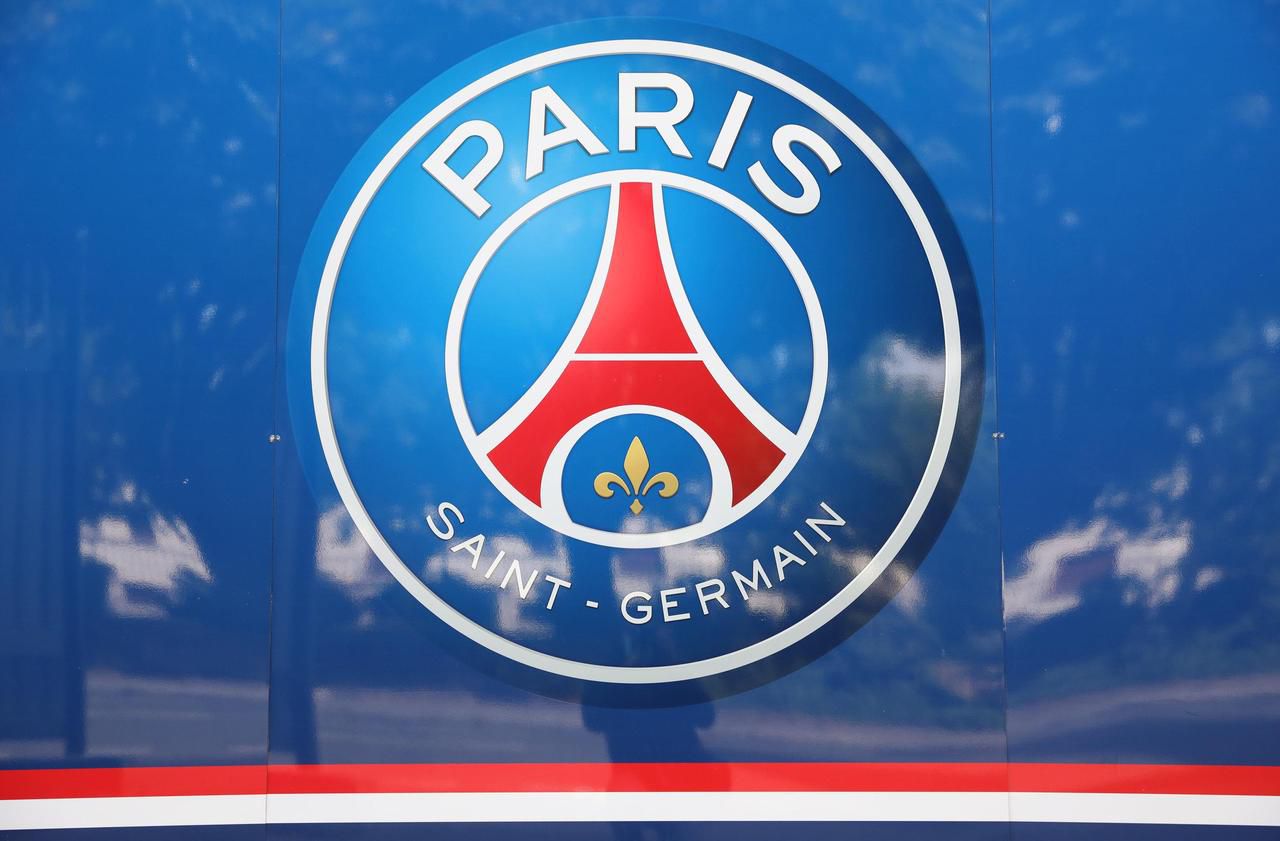 PSG  the game of legends, scheduled for the 50 years of the club, is